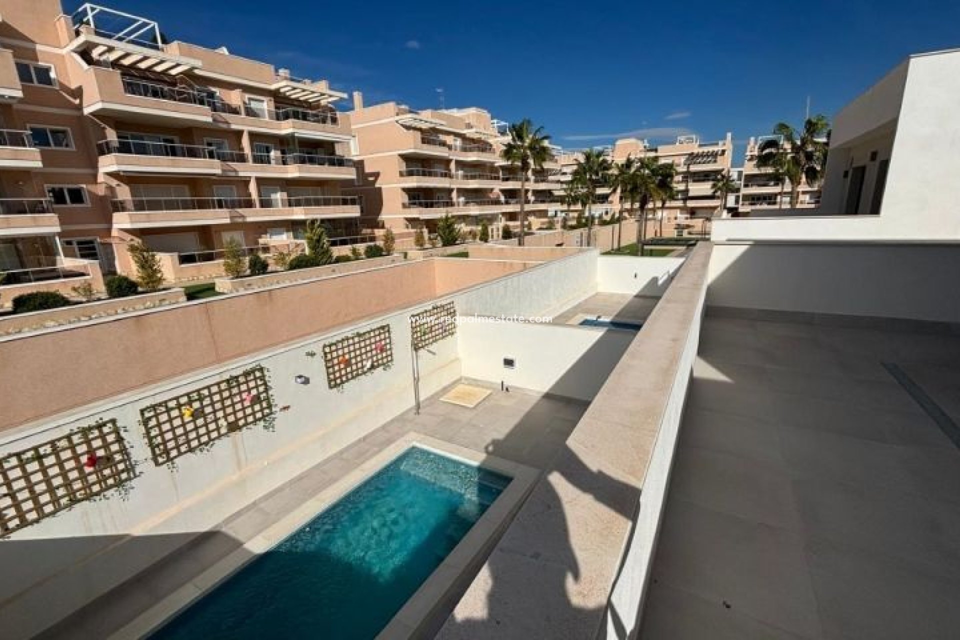 Reventa - Villa -
Orihuela Costa