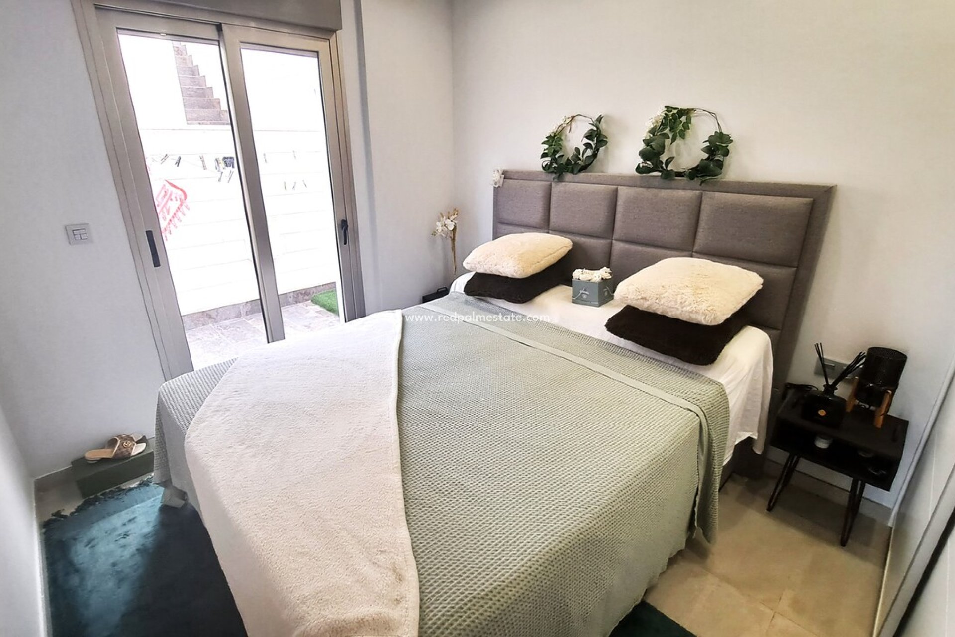 Reventa - Villa -
Orihuela Costa