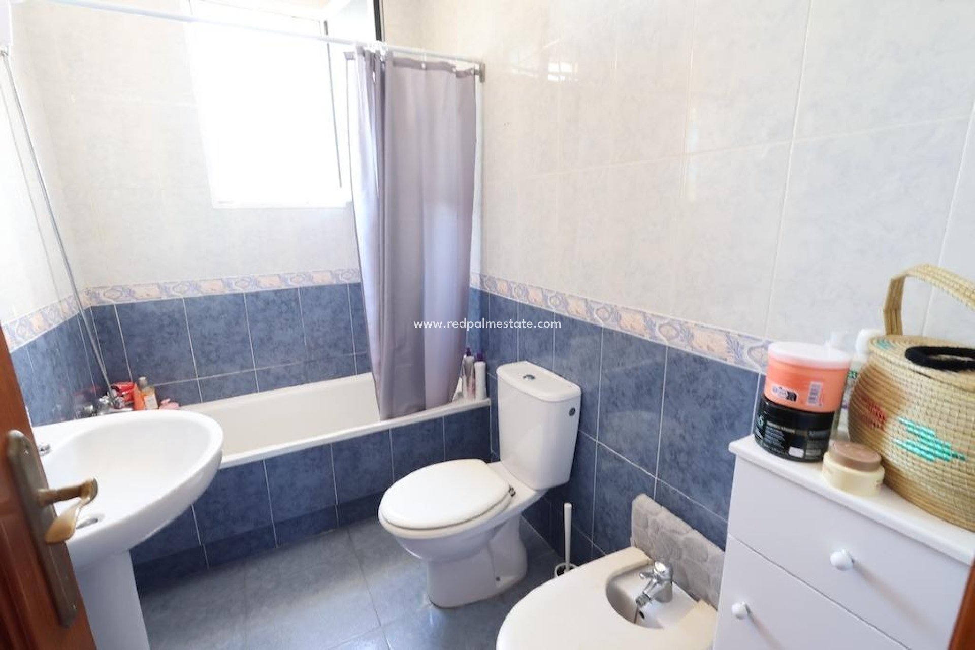 Reventa - Villa -
Orihuela Costa