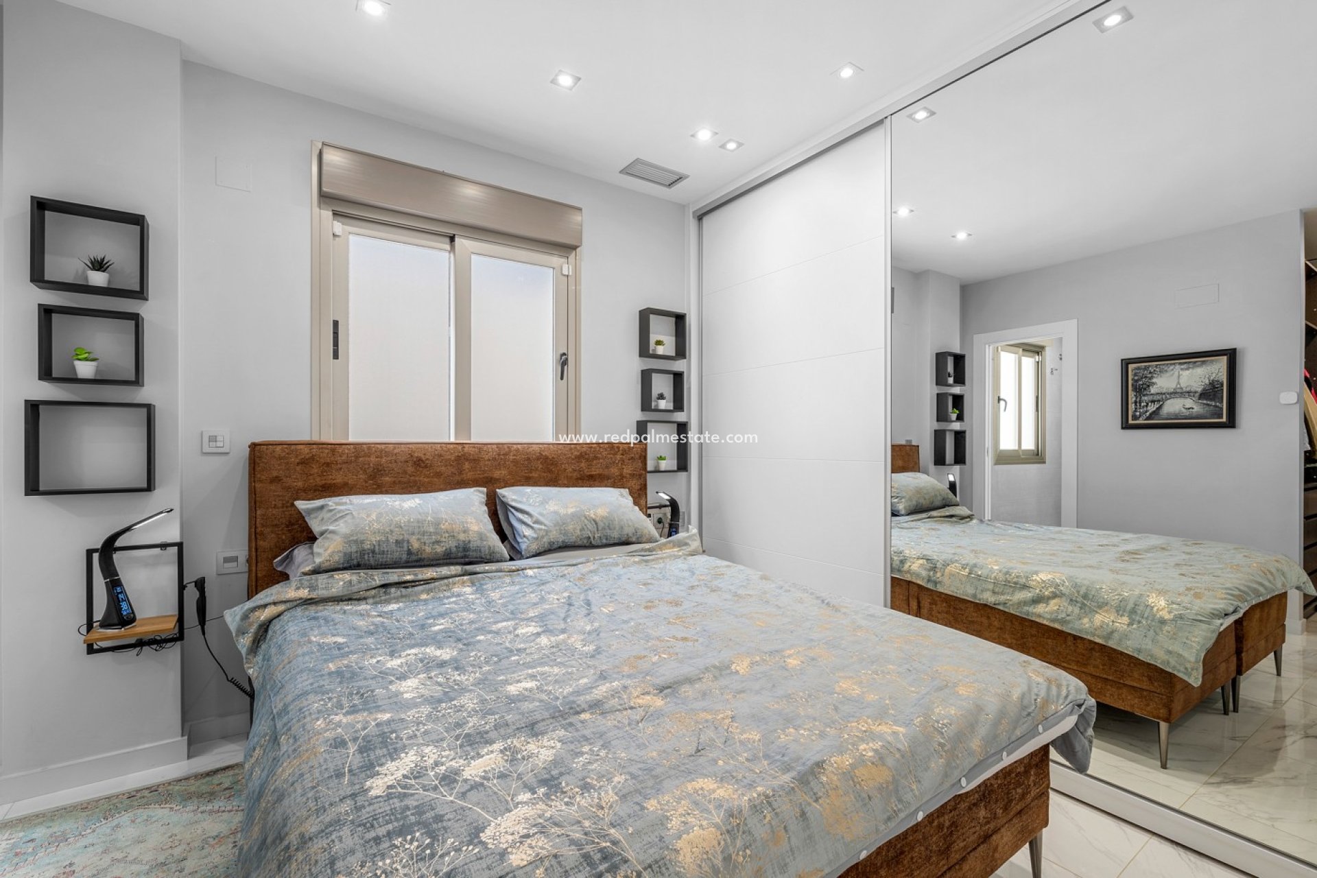 Reventa - Villa -
Orihuela Costa