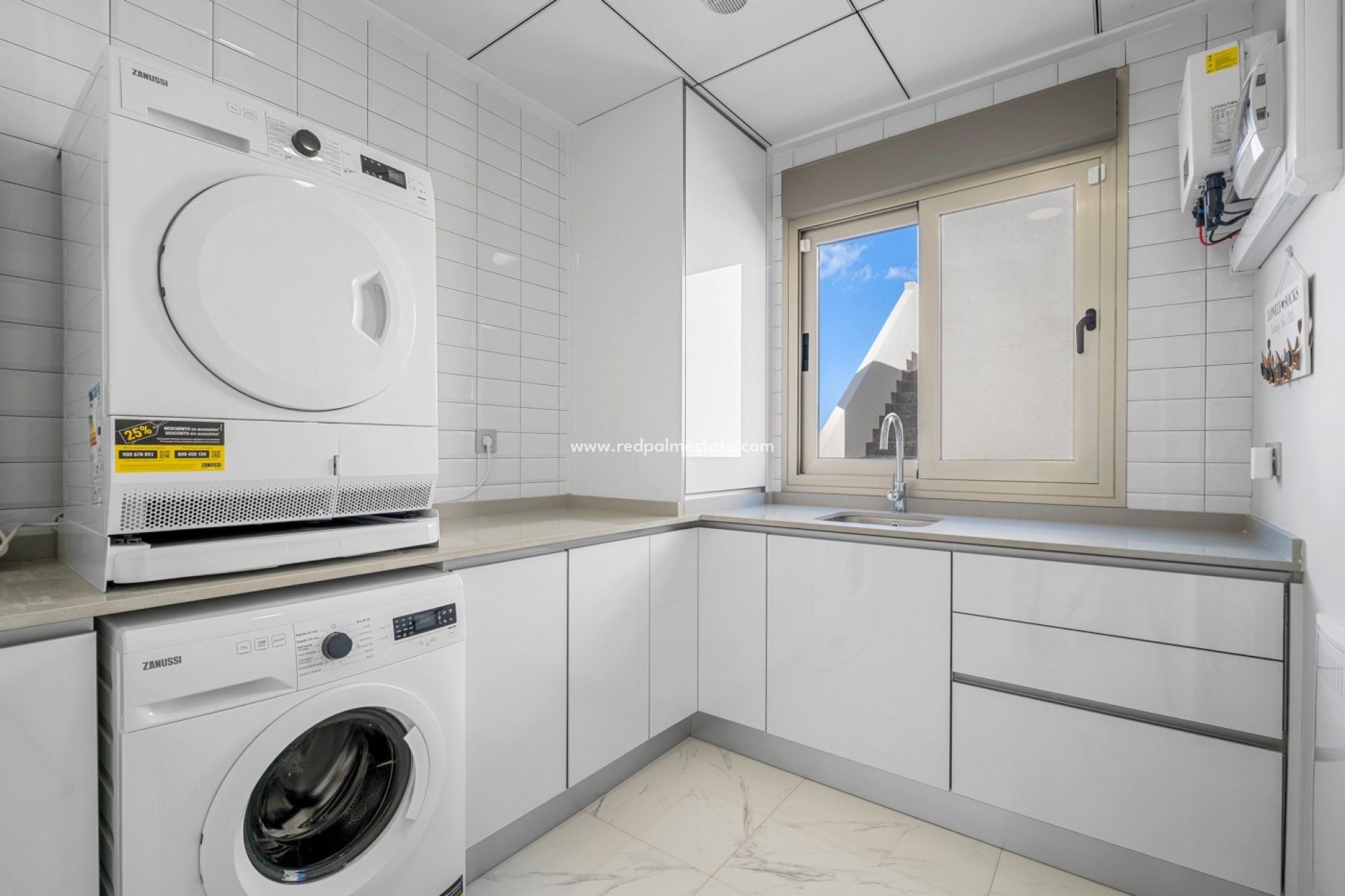 Reventa - Villa -
Orihuela Costa