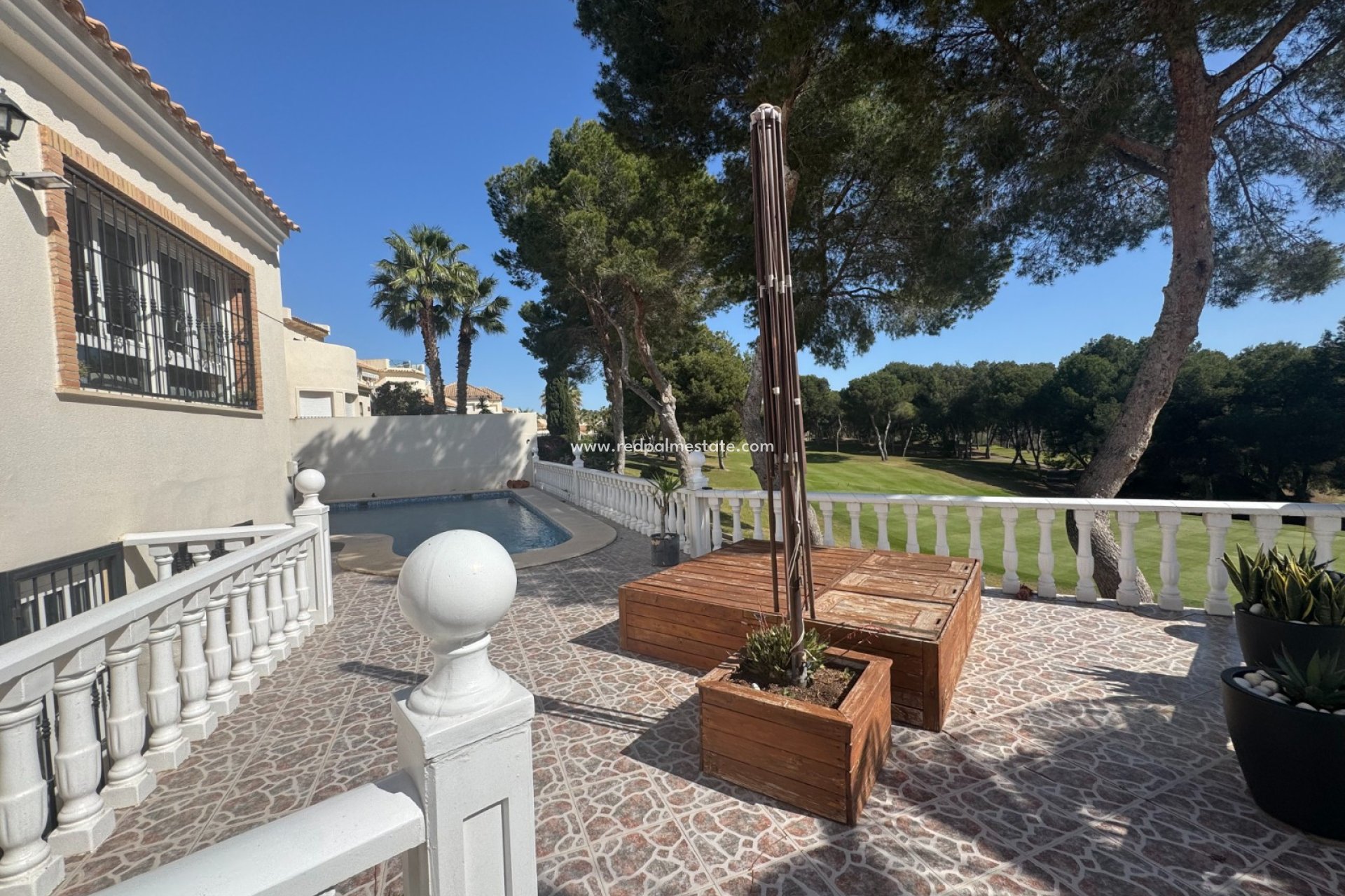 Reventa - Villa -
Orihuela Costa