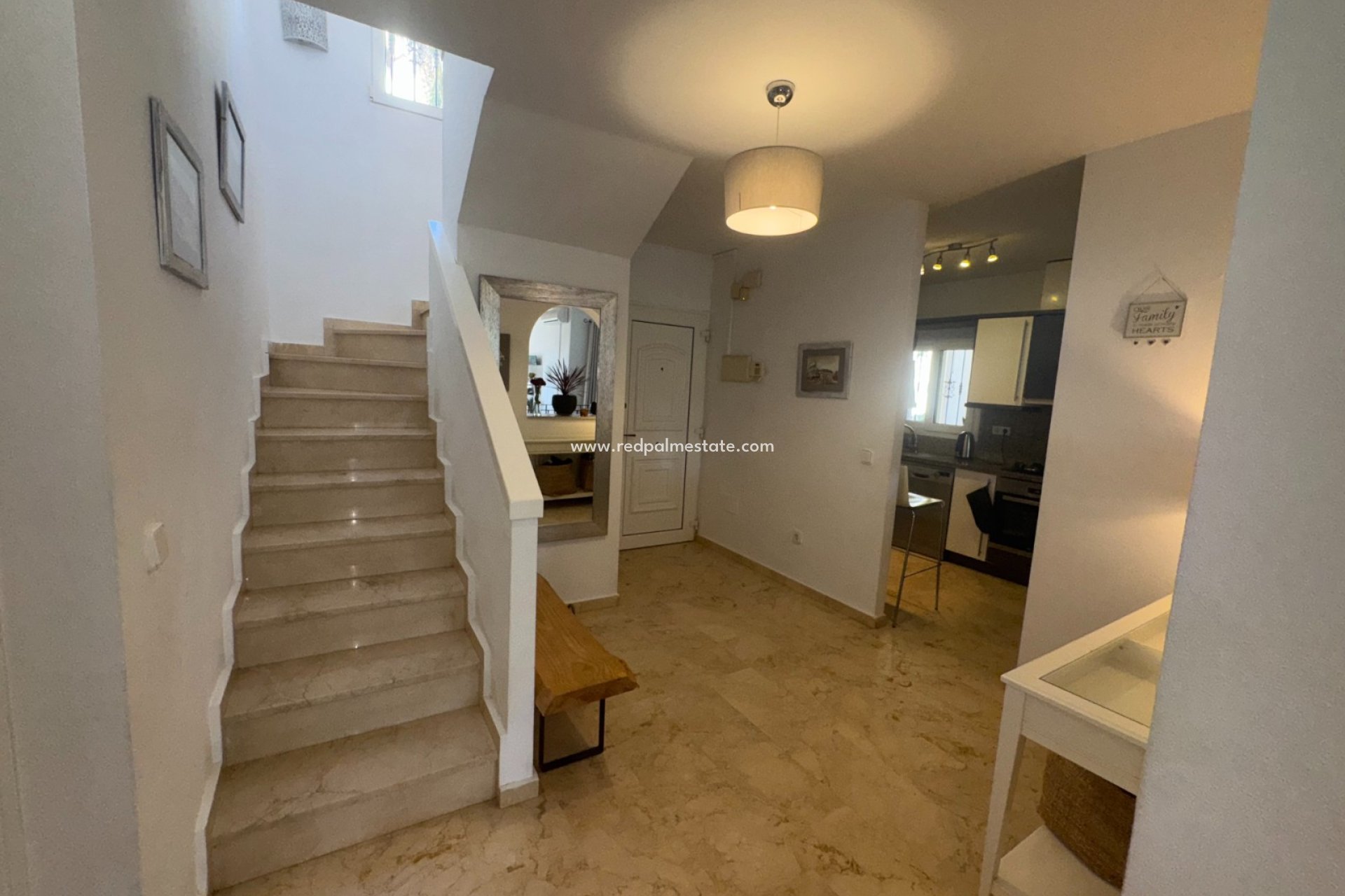 Reventa - Villa -
Orihuela Costa