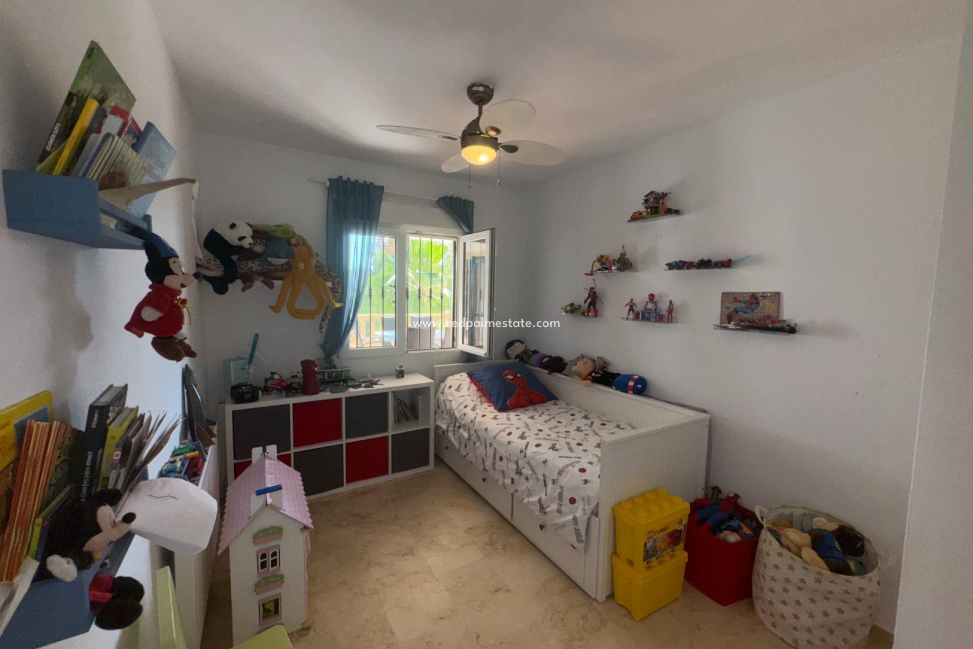 Reventa - Villa -
Orihuela Costa