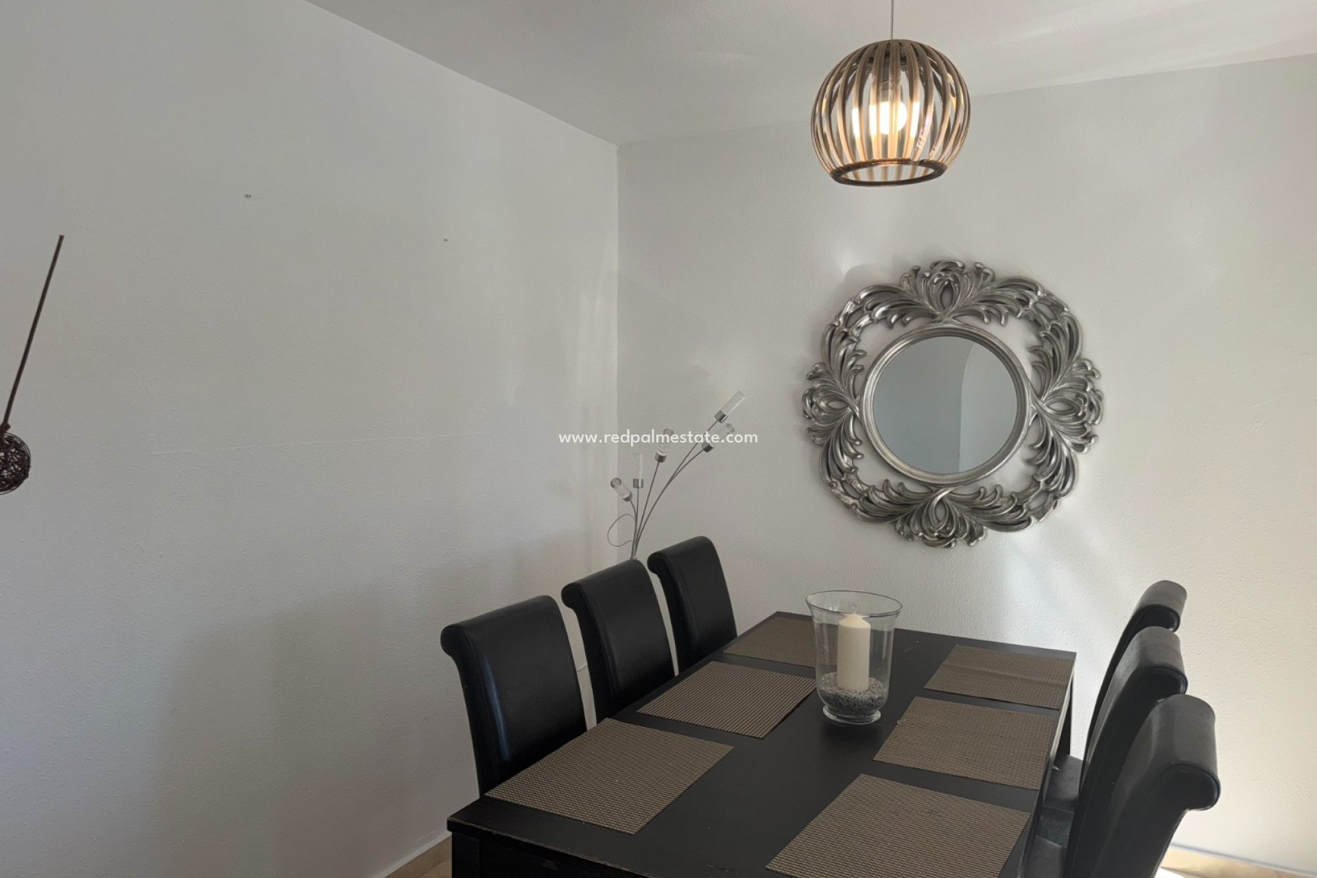 Reventa - Villa -
Orihuela Costa