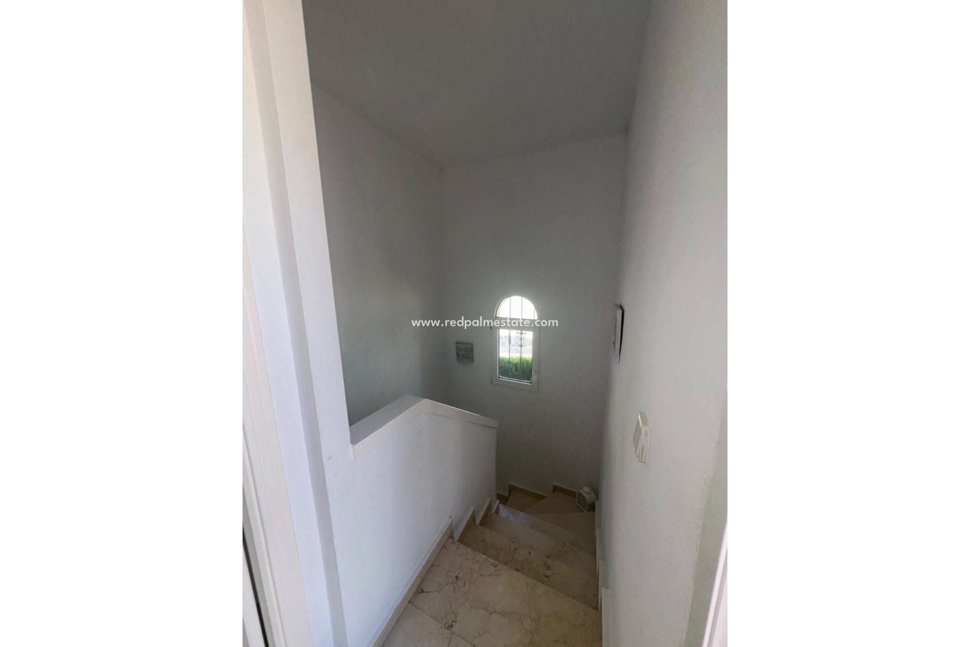 Reventa - Villa -
Orihuela Costa