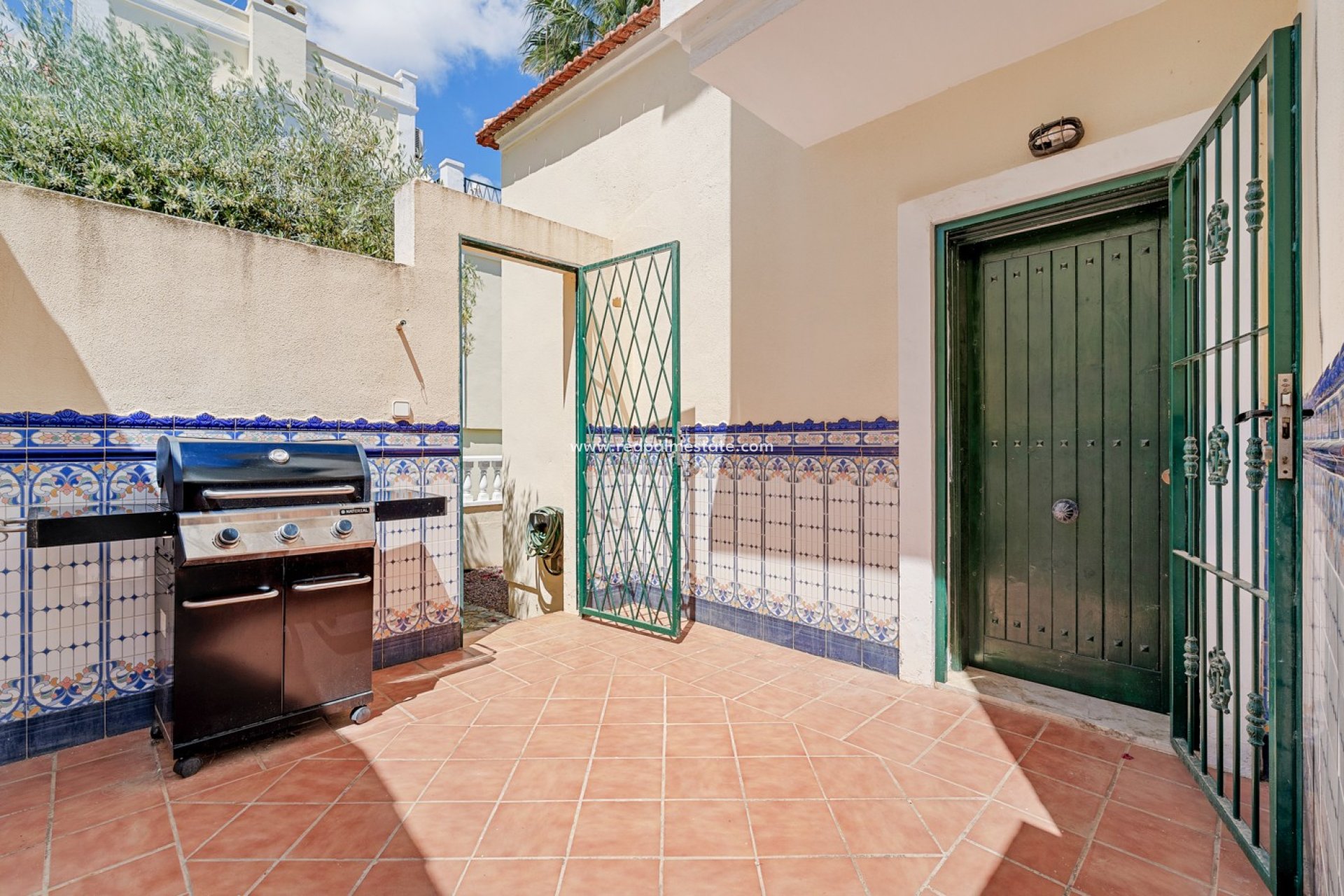 Reventa - Villa -
Orihuela Costa