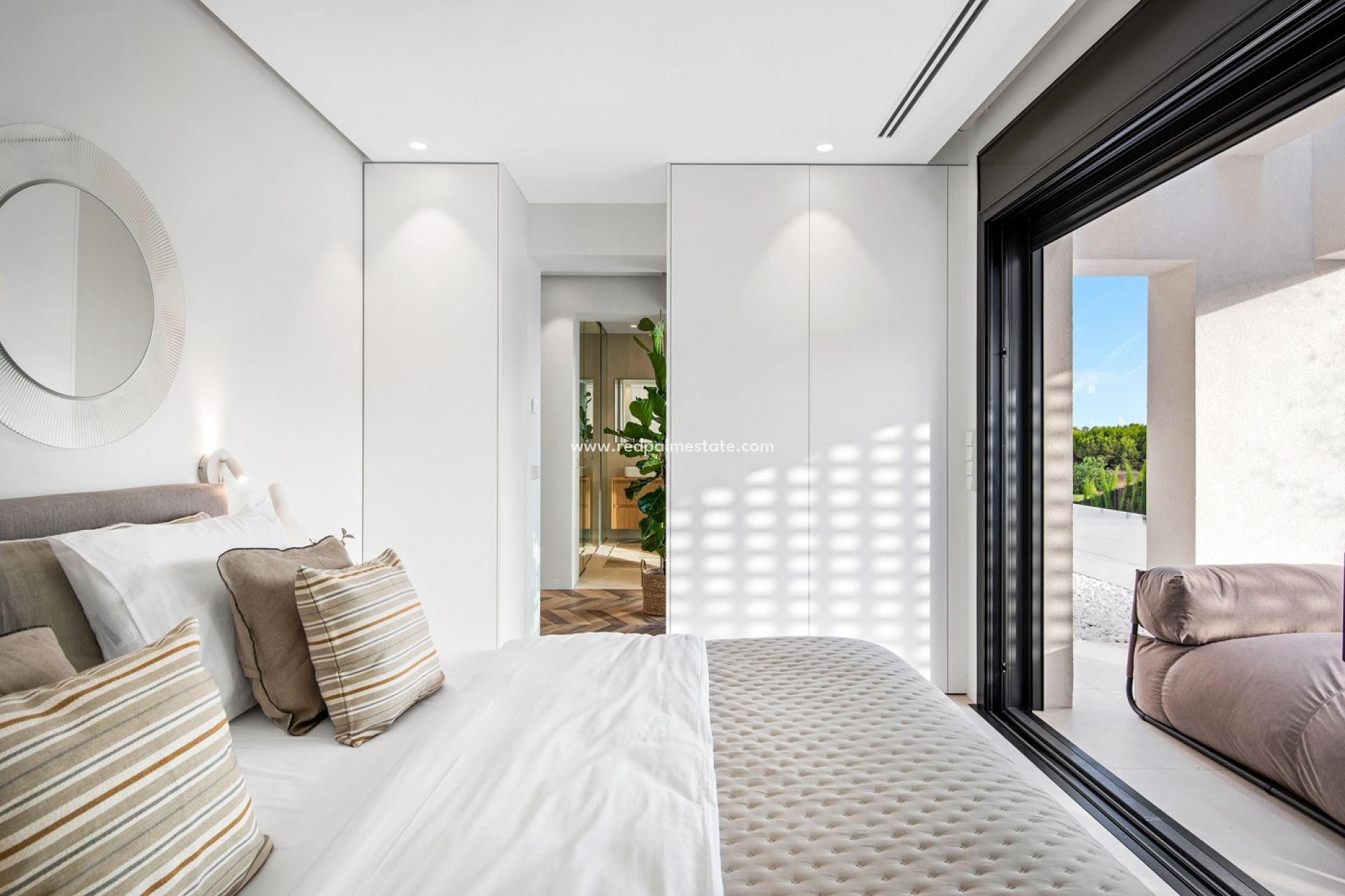 Reventa - Villa -
Orihuela Costa