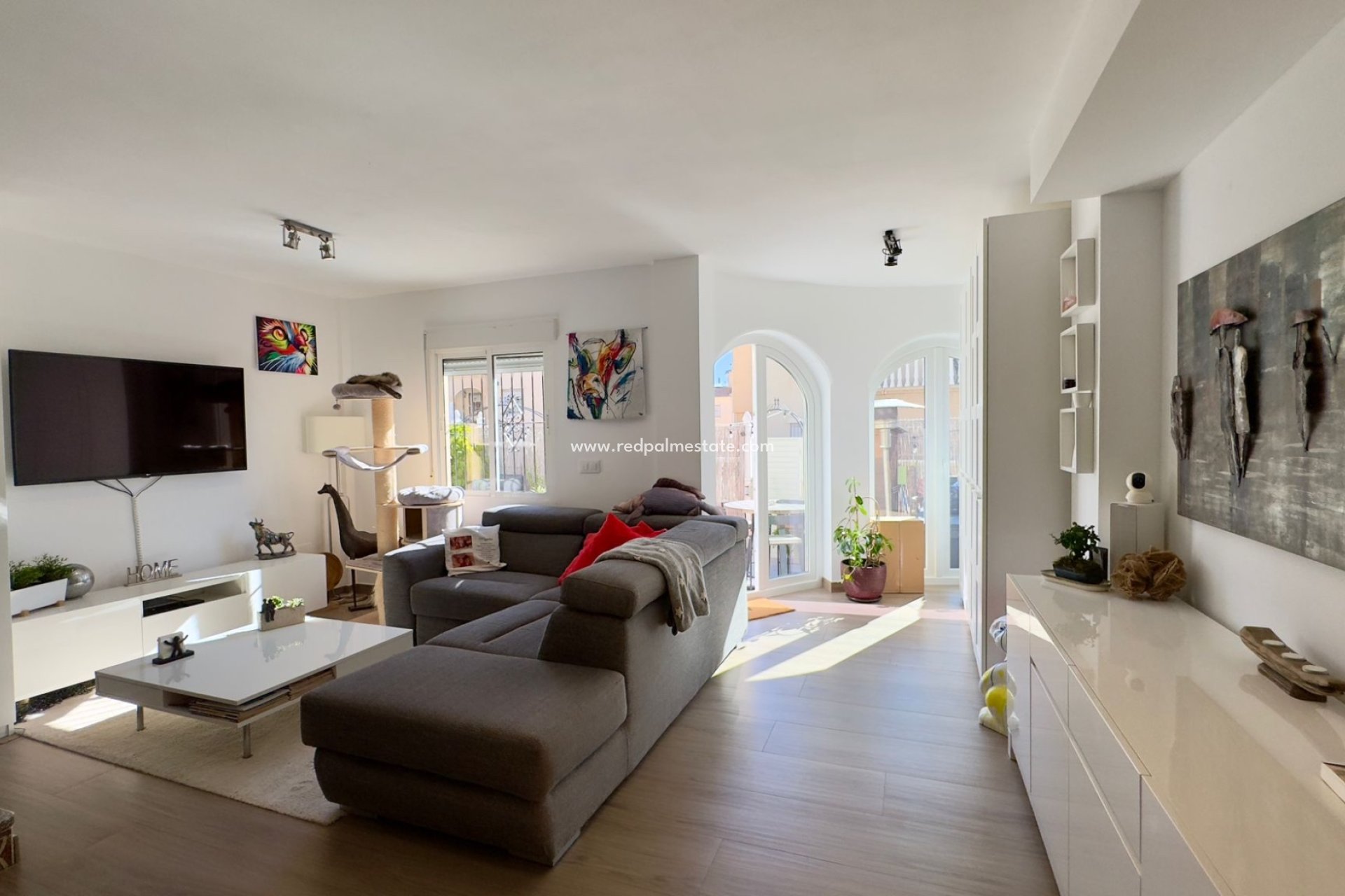 Reventa - Villa -
Orihuela Costa