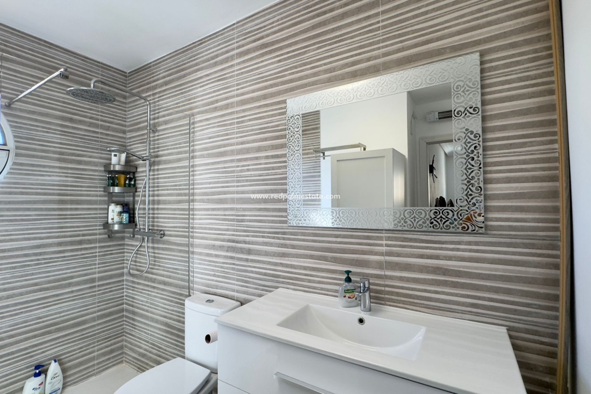 Reventa - Villa -
Orihuela Costa