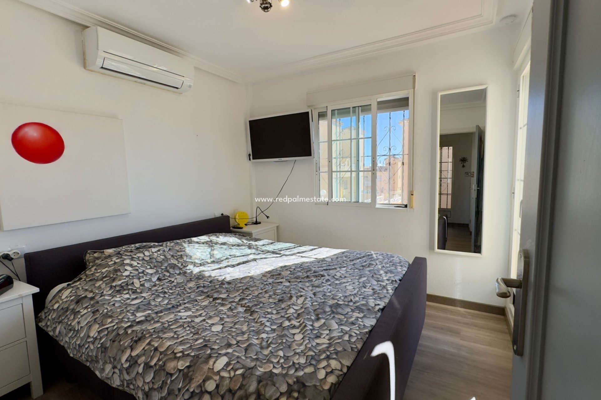 Reventa - Villa -
Orihuela Costa