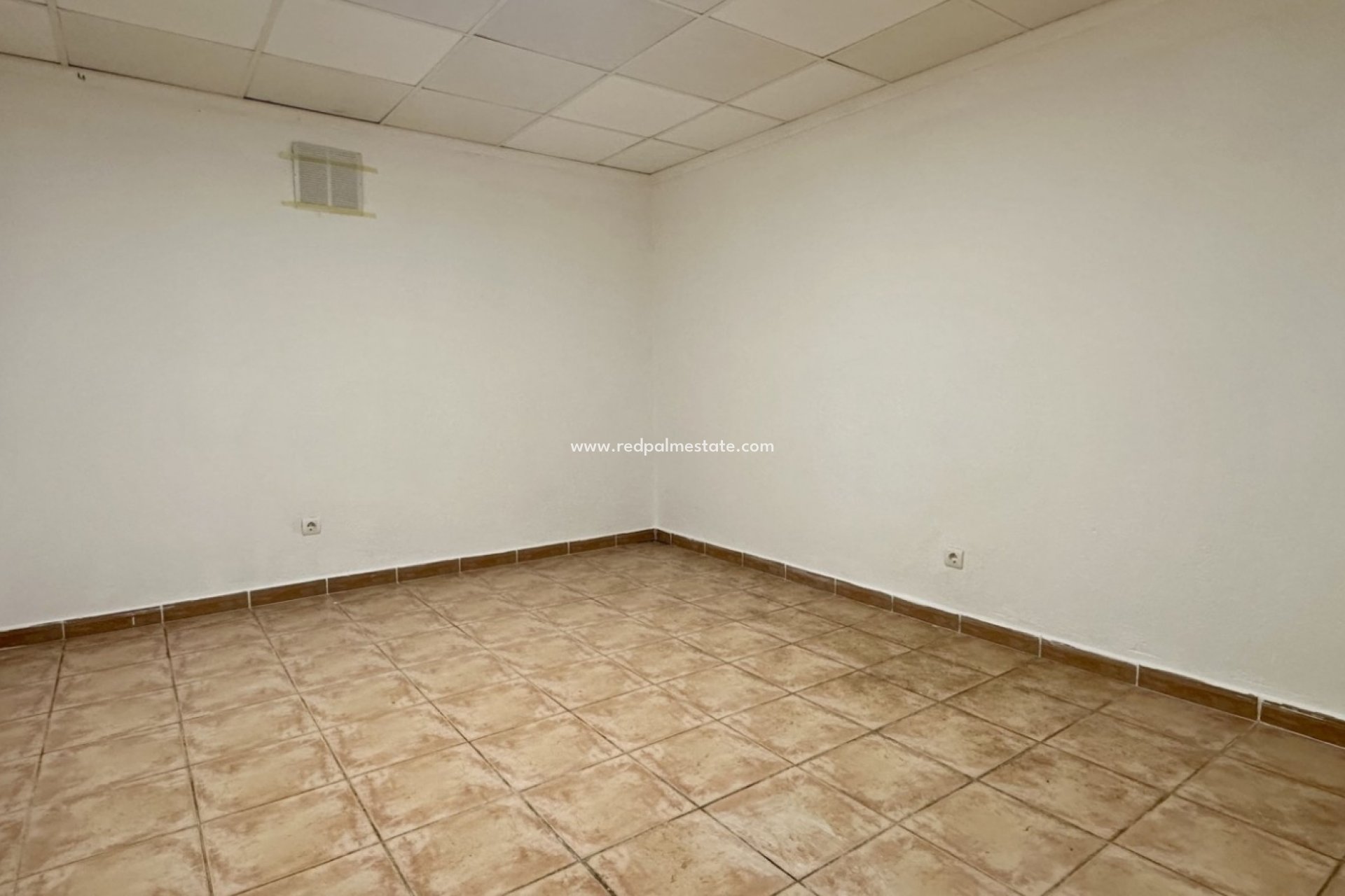 Reventa - Villa -
Orihuela Costa