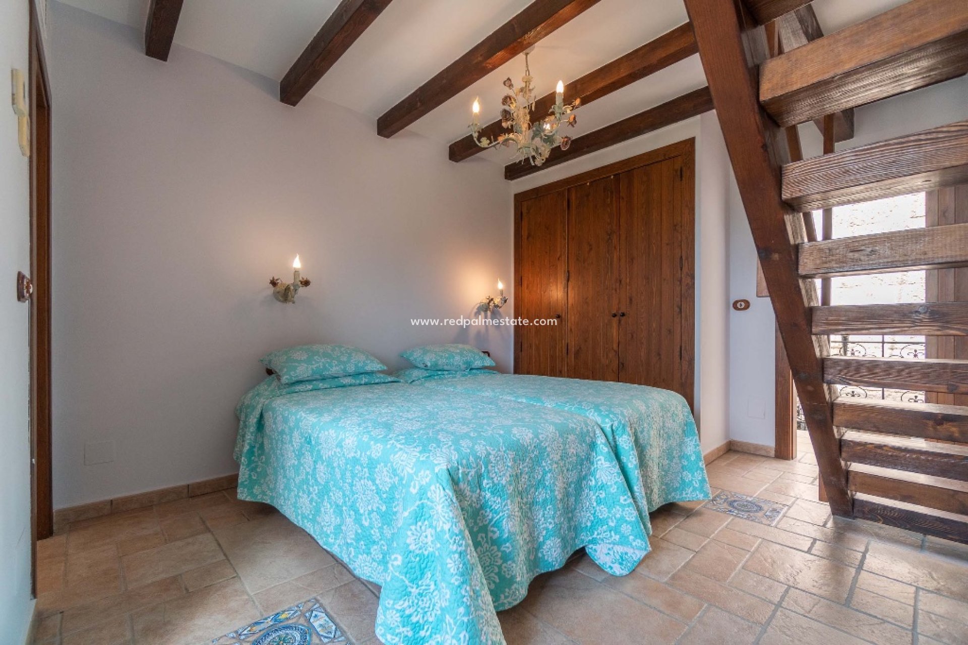 Reventa - Villa -
Orihuela Costa