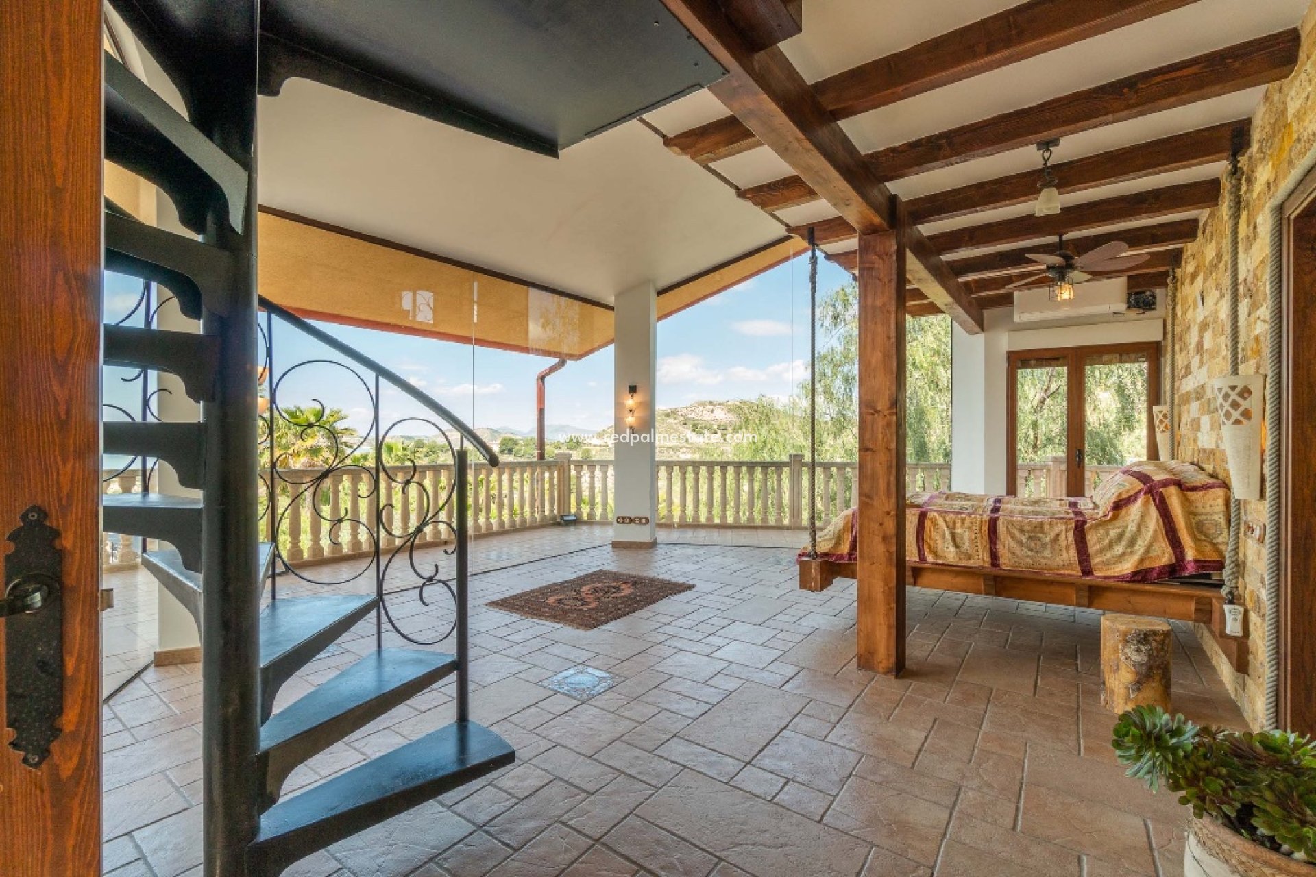 Reventa - Villa -
Orihuela Costa