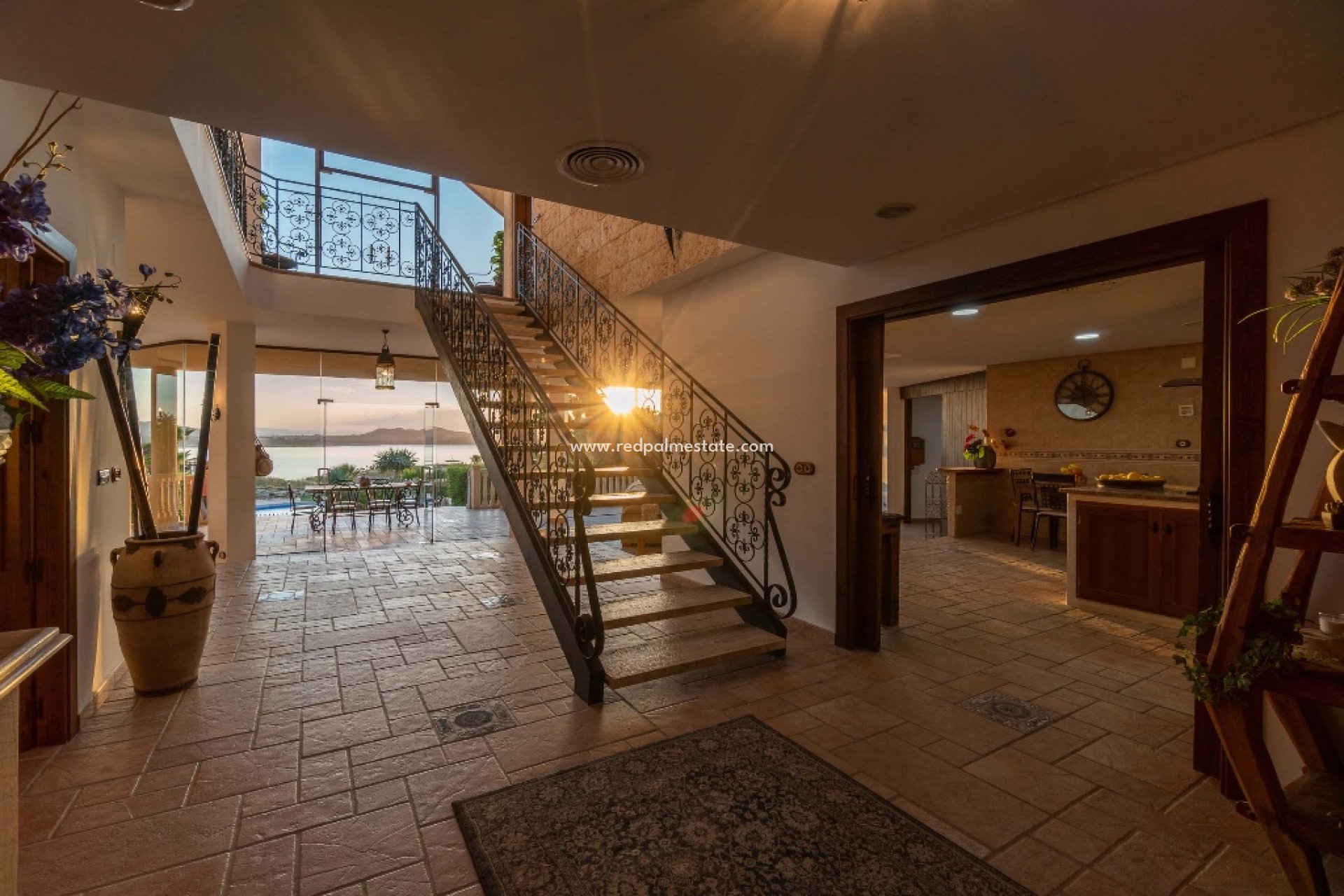 Reventa - Villa -
Orihuela Costa