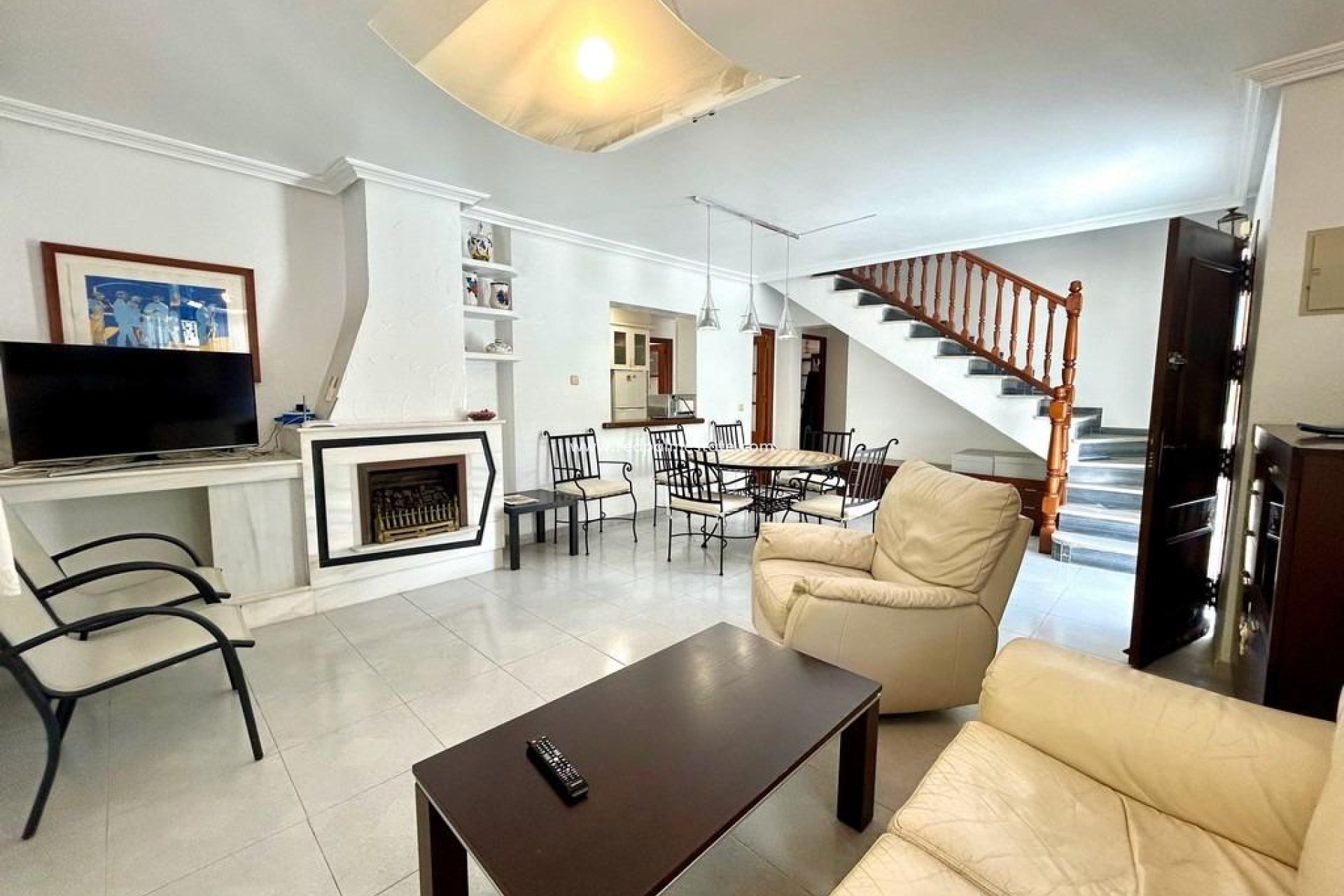 Reventa - Villa -
Orihuela Costa