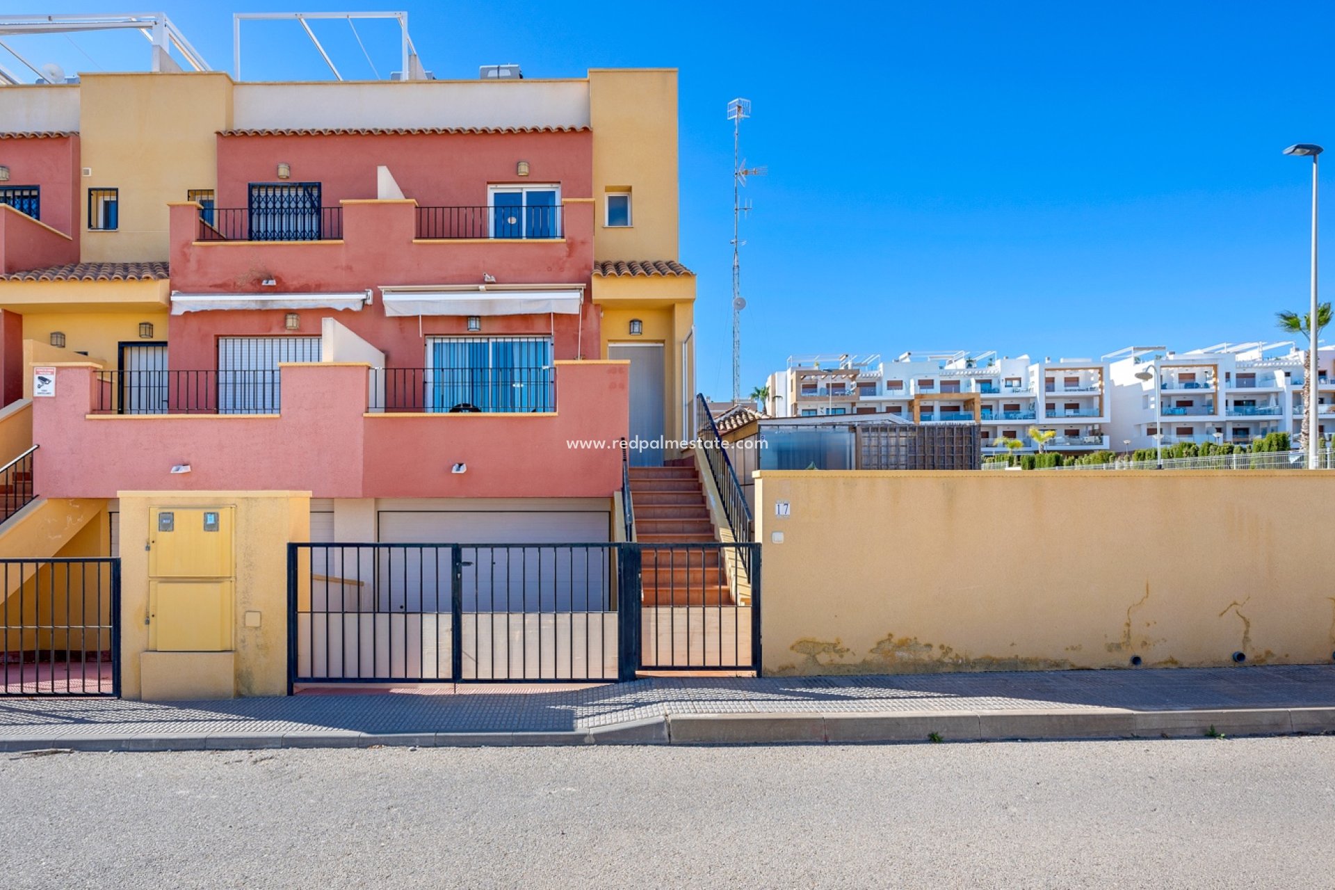 Reventa - Villa -
Orihuela Costa