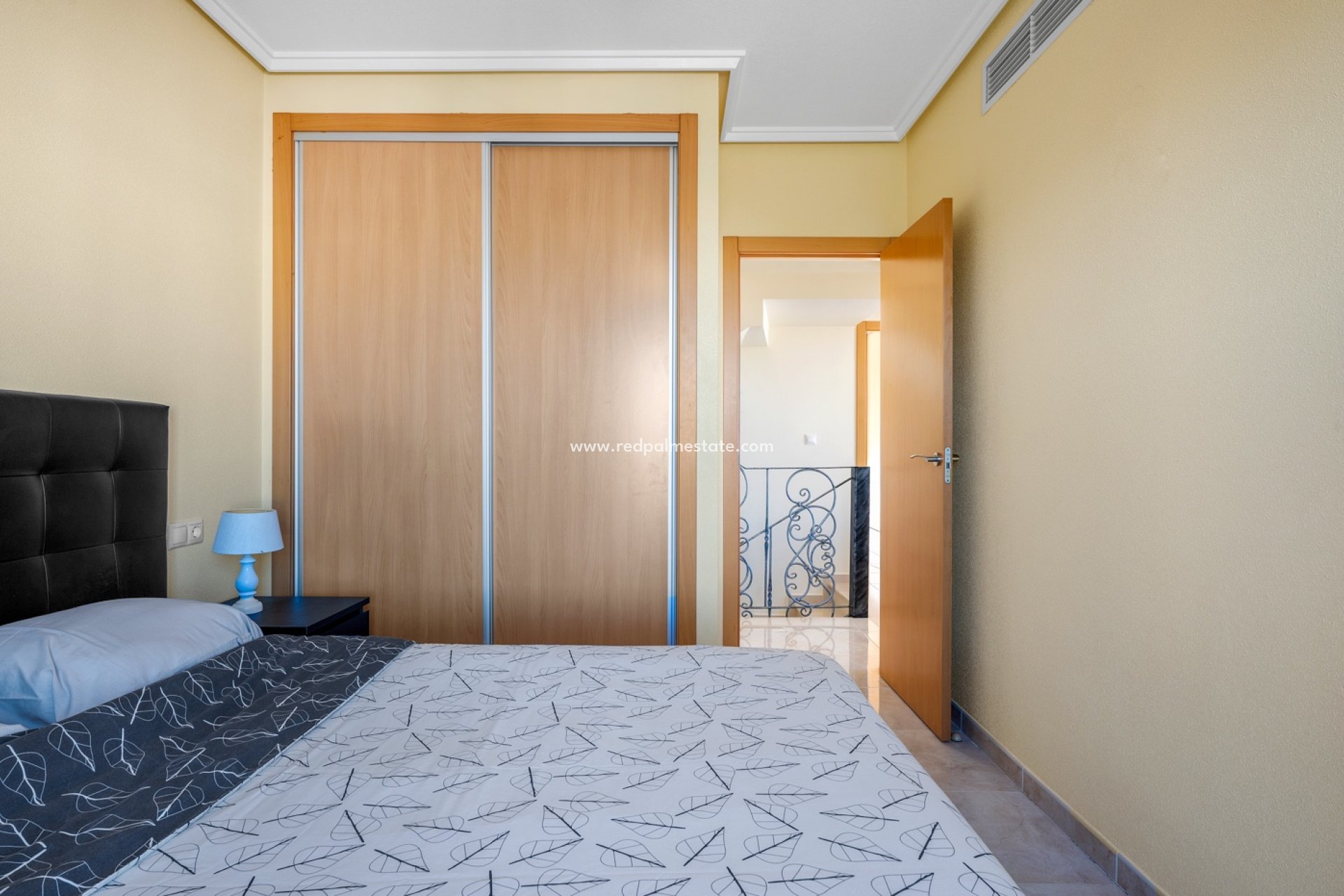 Reventa - Villa -
Orihuela Costa