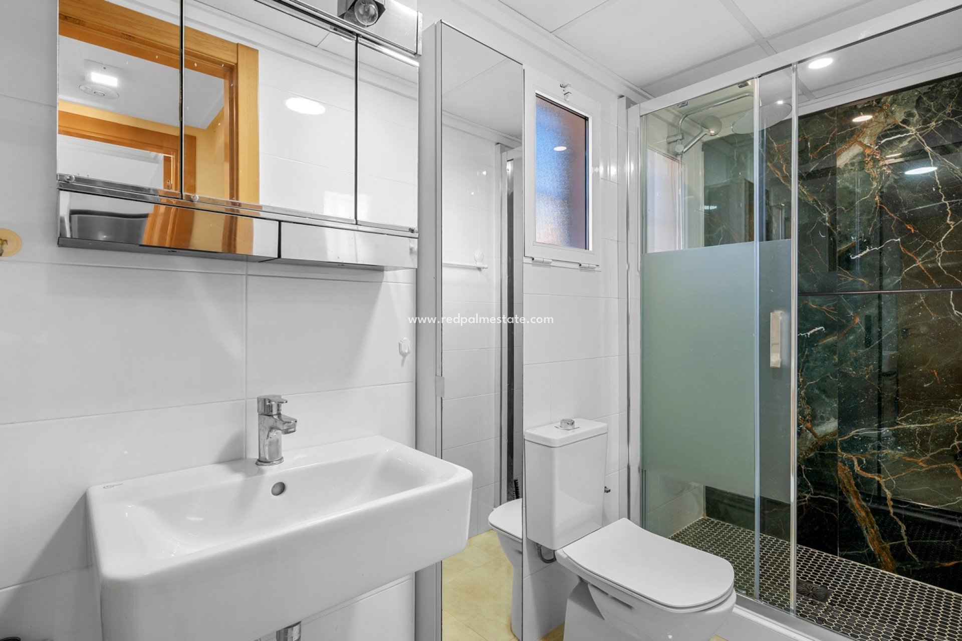 Reventa - Villa -
Orihuela Costa