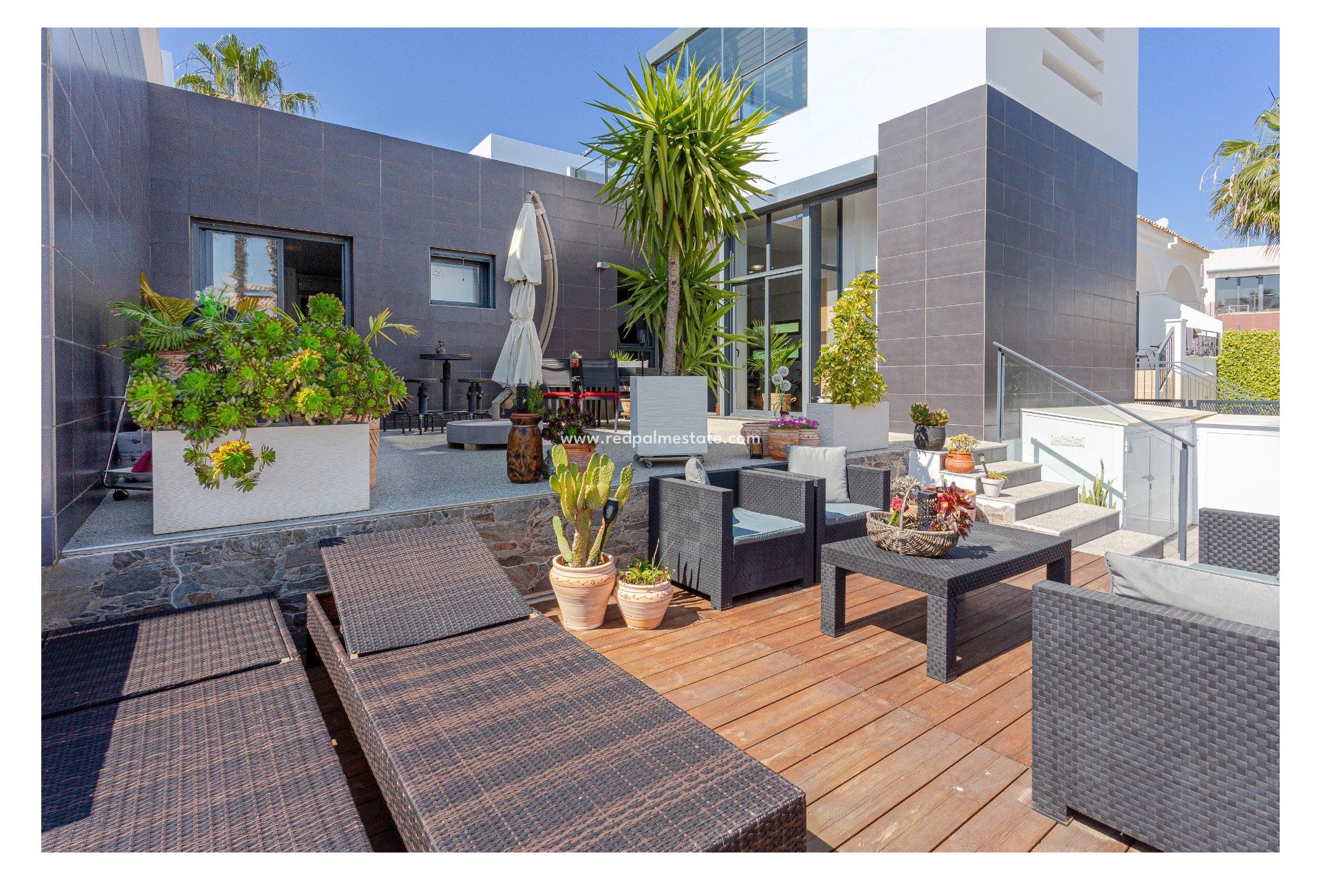 Reventa - Villa -
Orihuela Costa