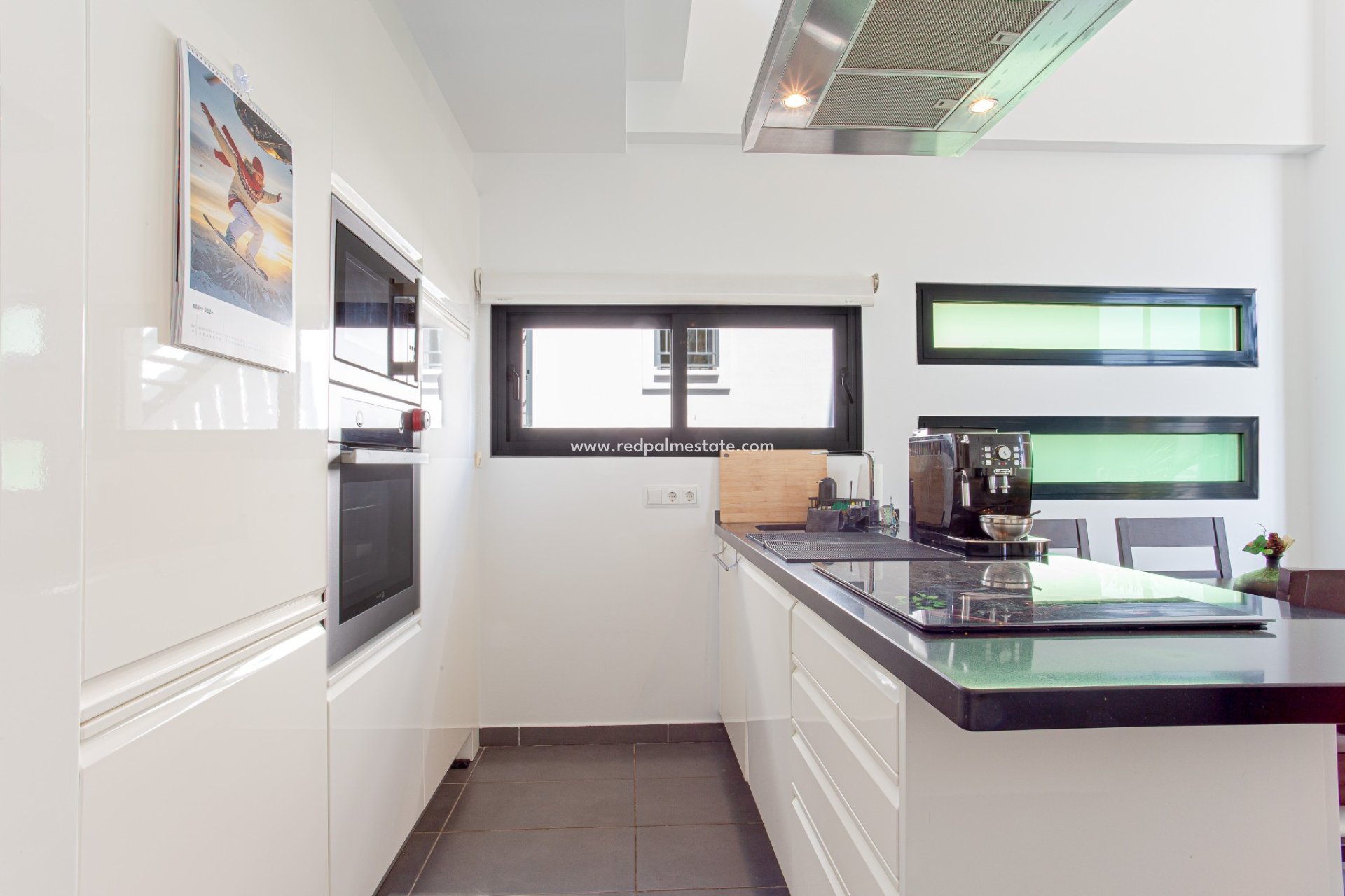 Reventa - Villa -
Orihuela Costa