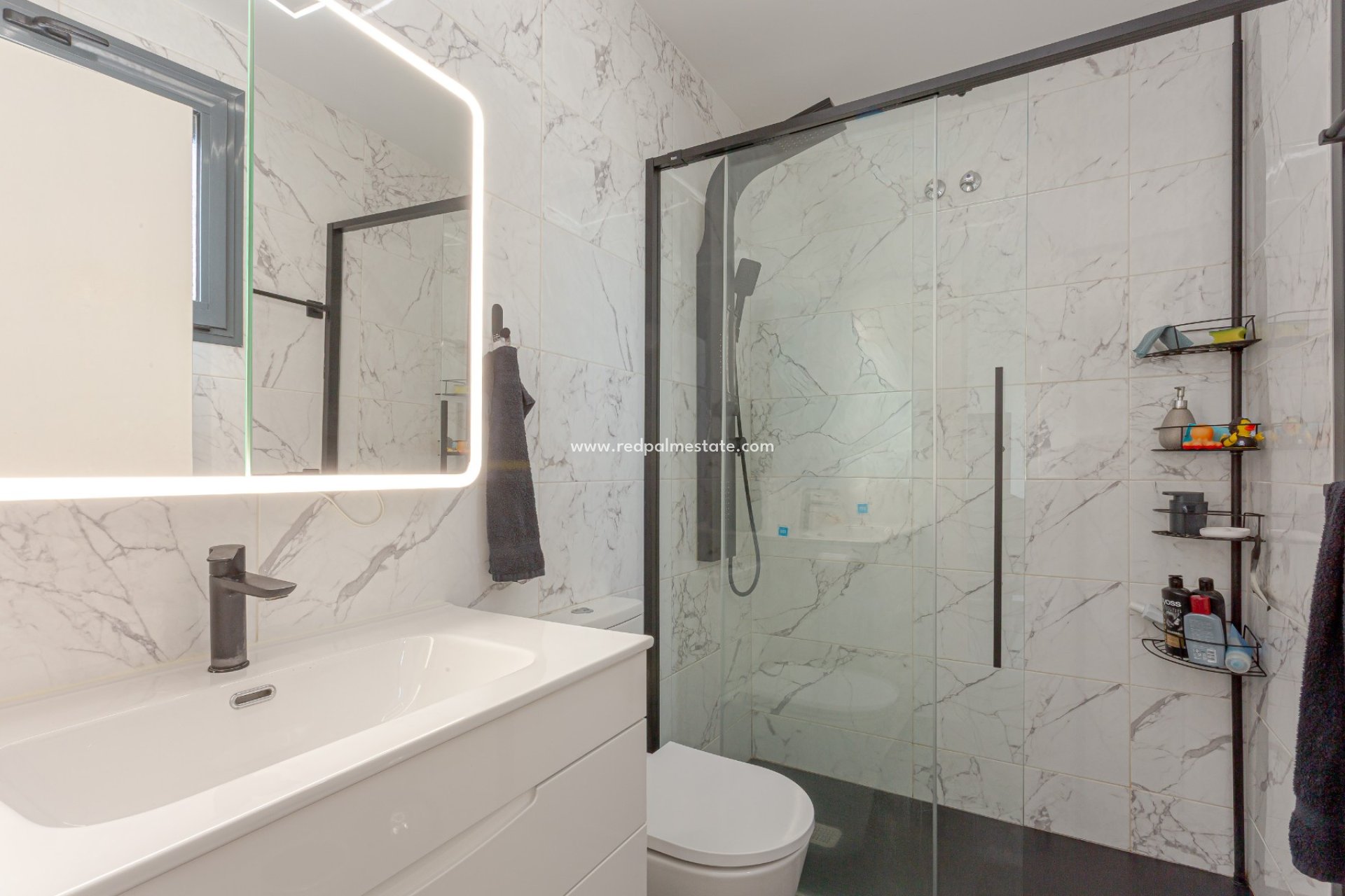 Reventa - Villa -
Orihuela Costa