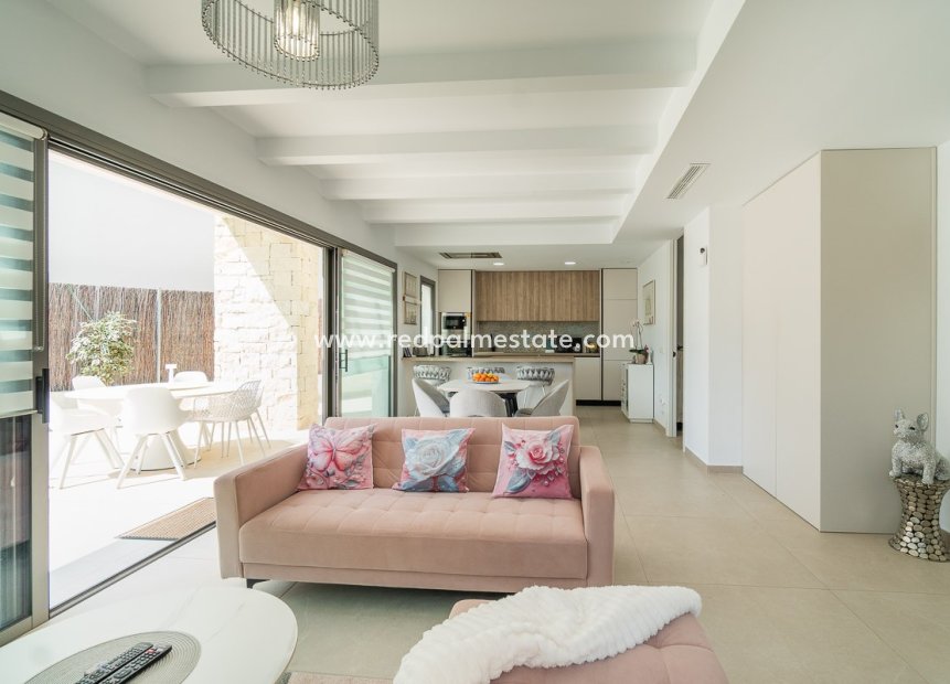 Reventa - Villa -
Orihuela Costa