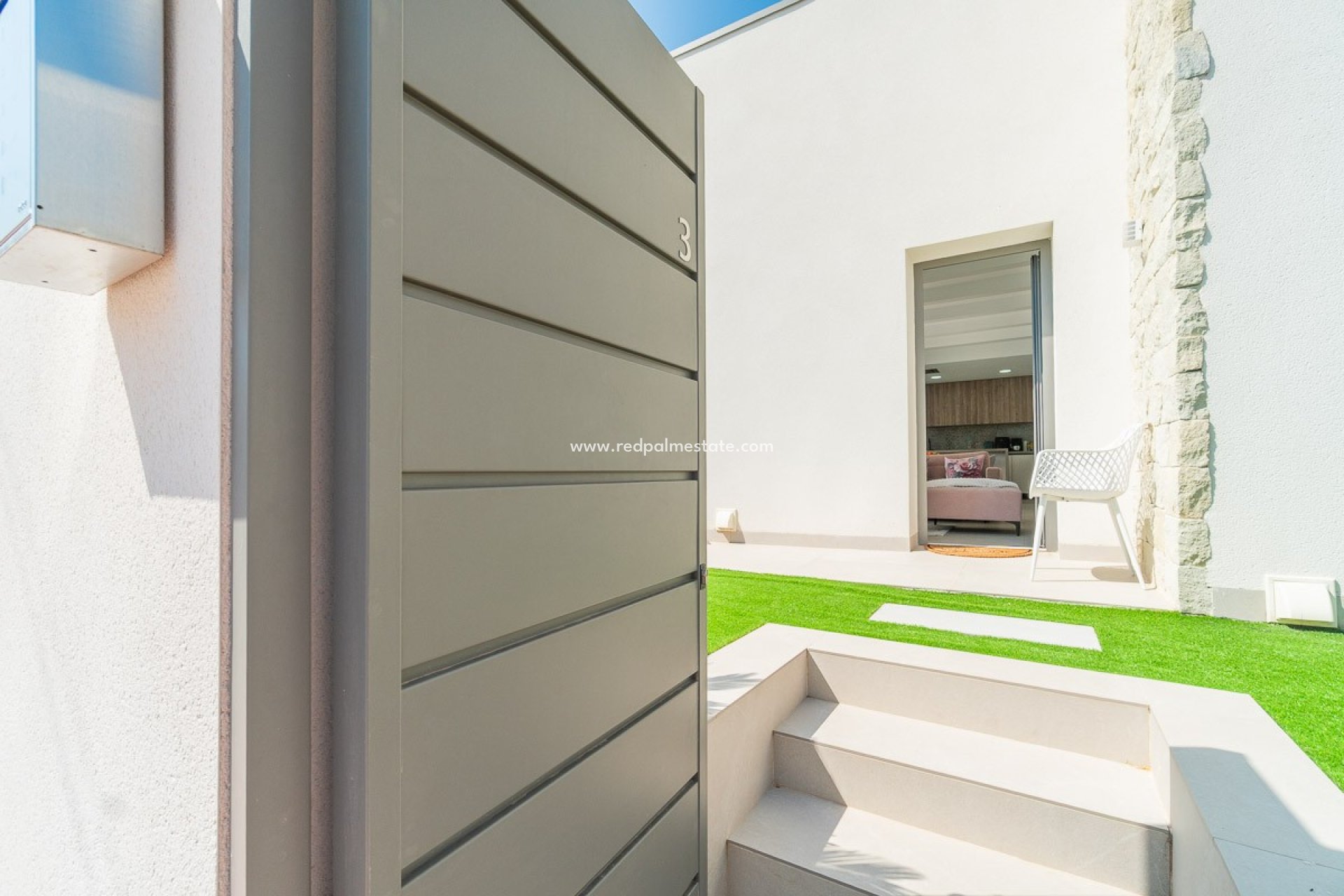 Reventa - Villa -
Orihuela Costa