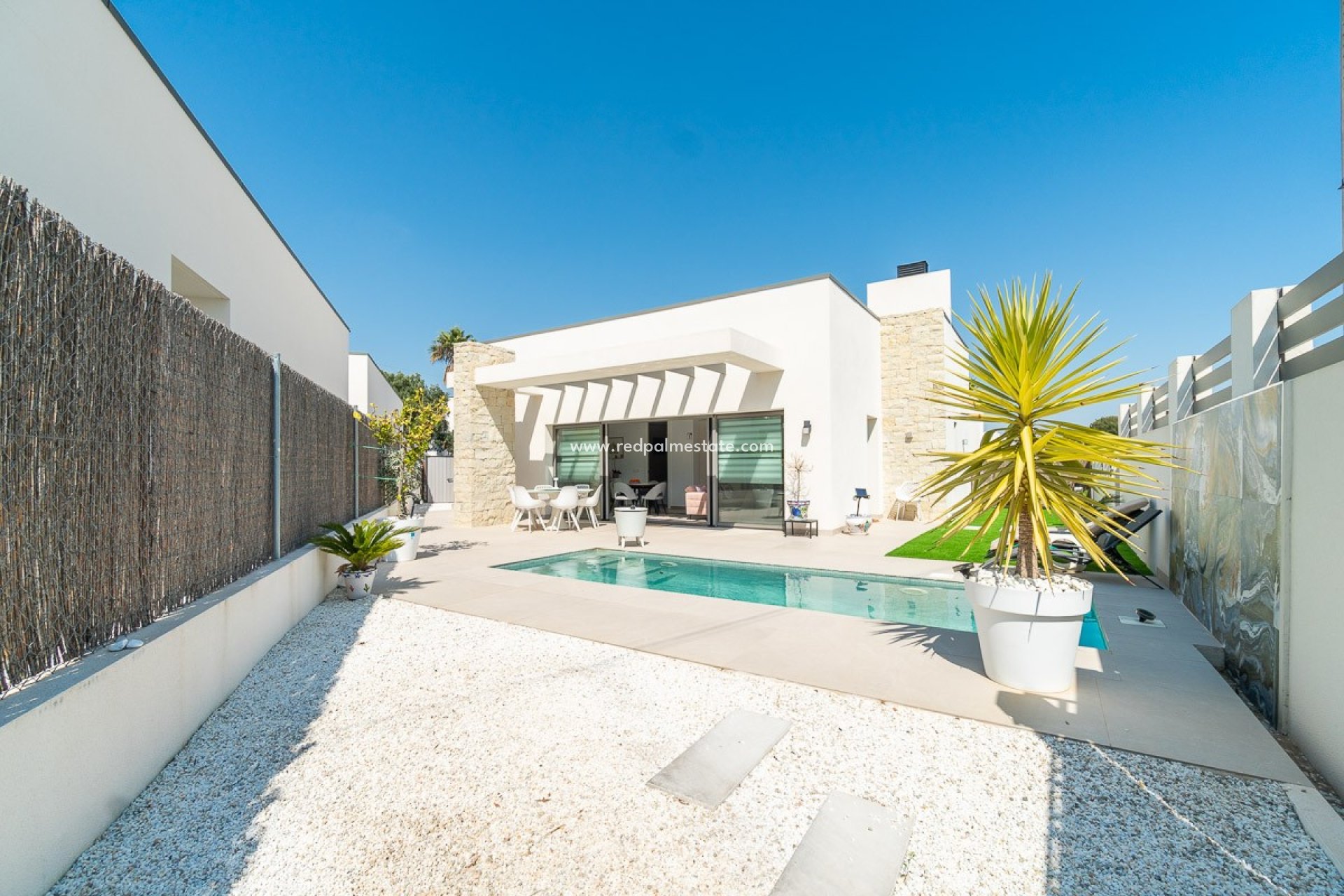 Reventa - Villa -
Orihuela Costa