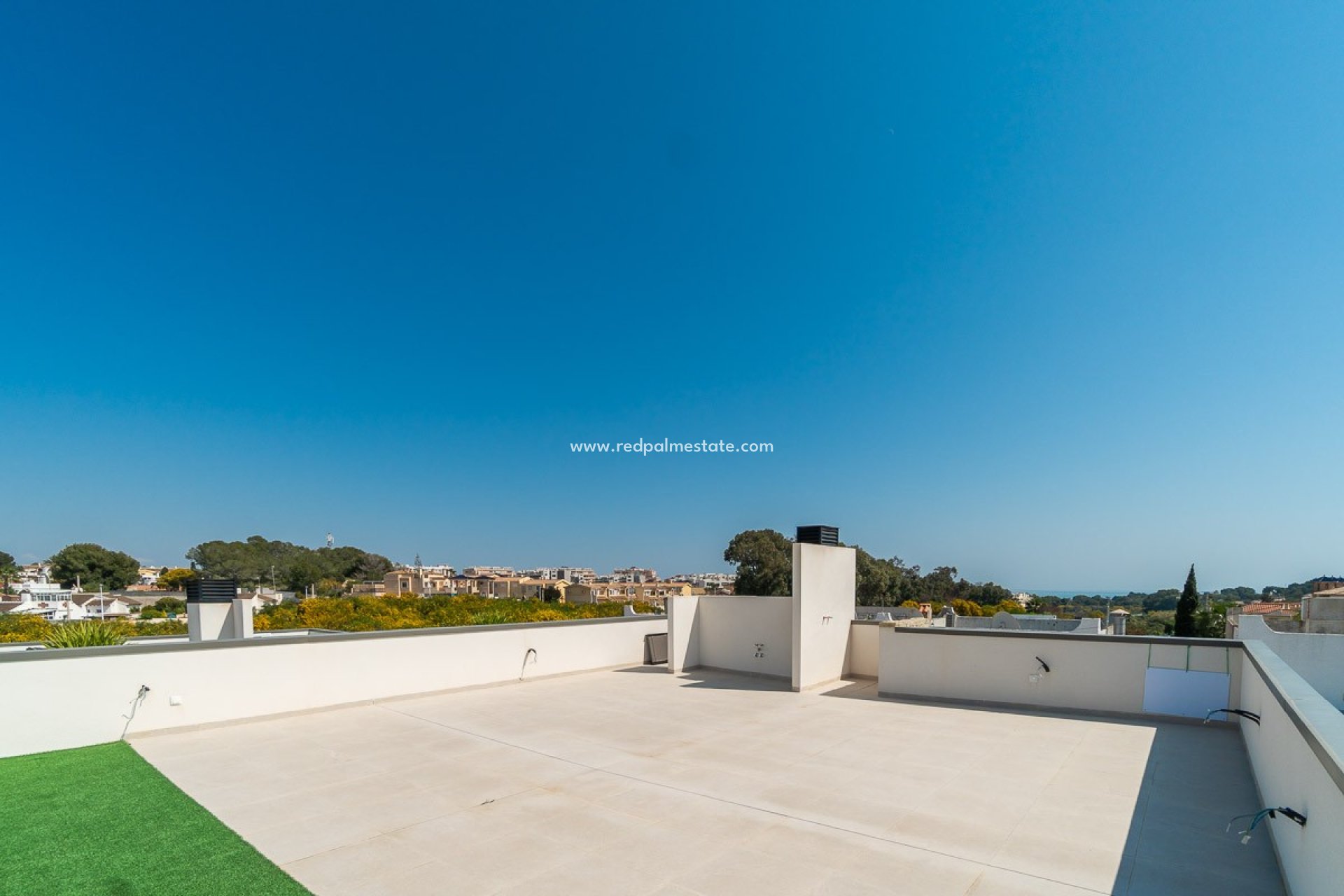 Reventa - Villa -
Orihuela Costa