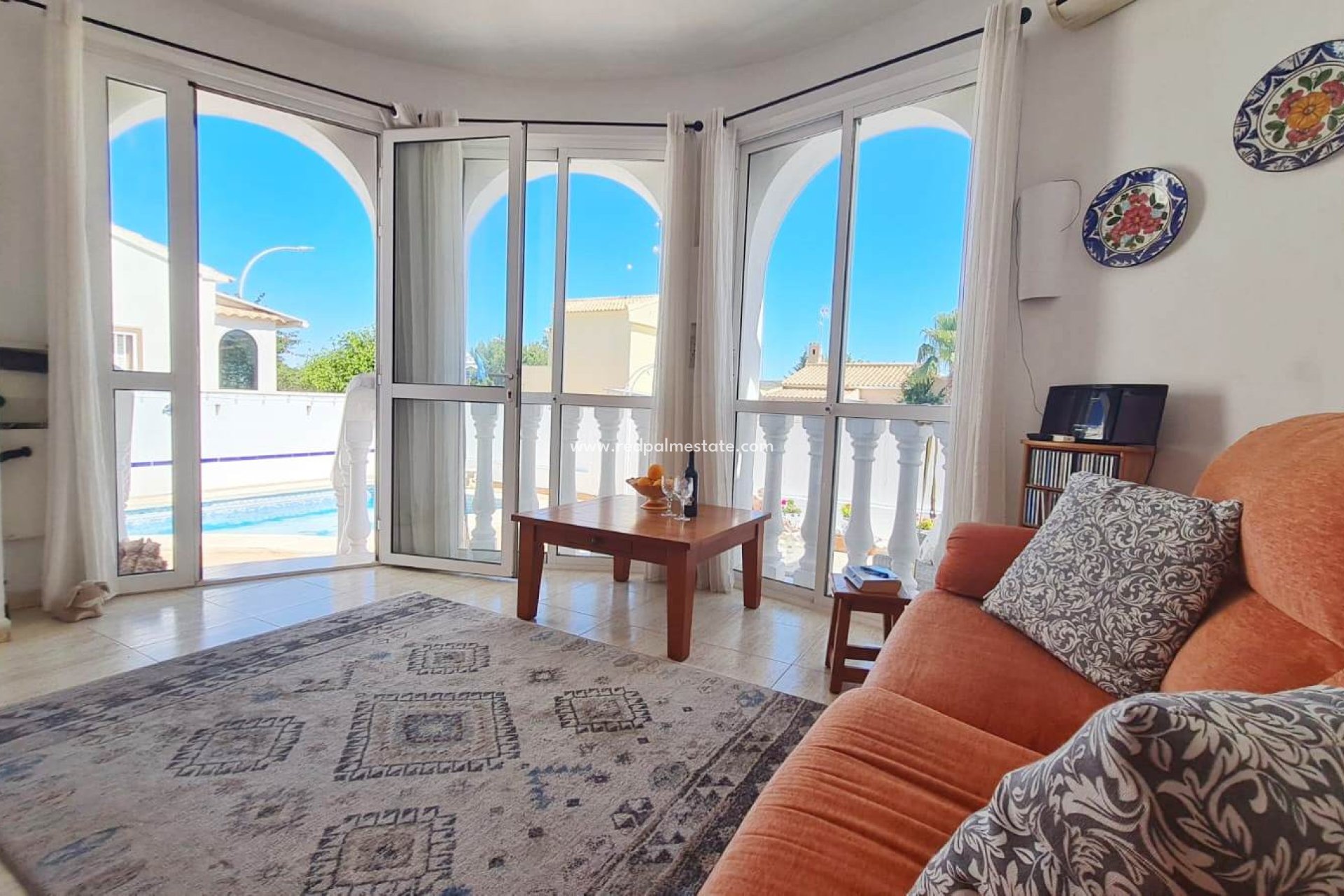 Reventa - Villa -
Orihuela Costa