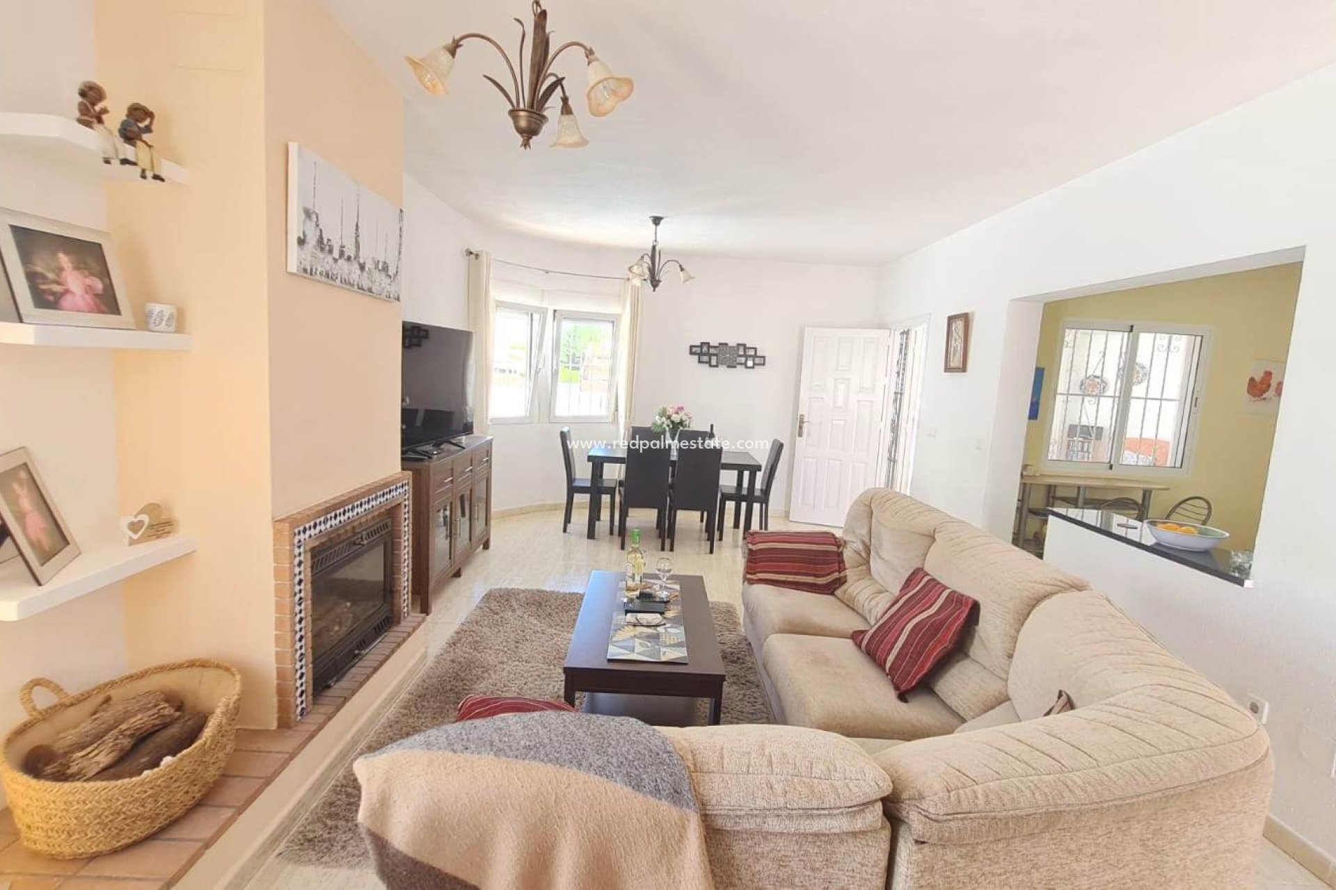Reventa - Villa -
Orihuela Costa