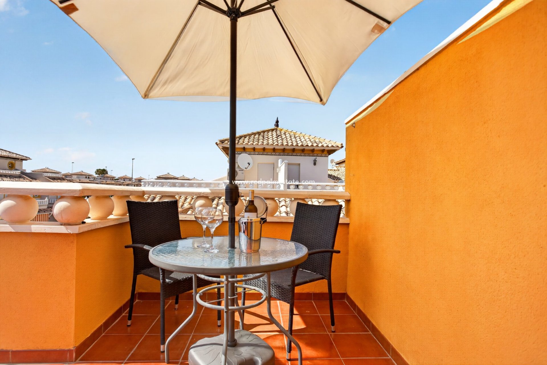Reventa - Villa -
Orihuela Costa