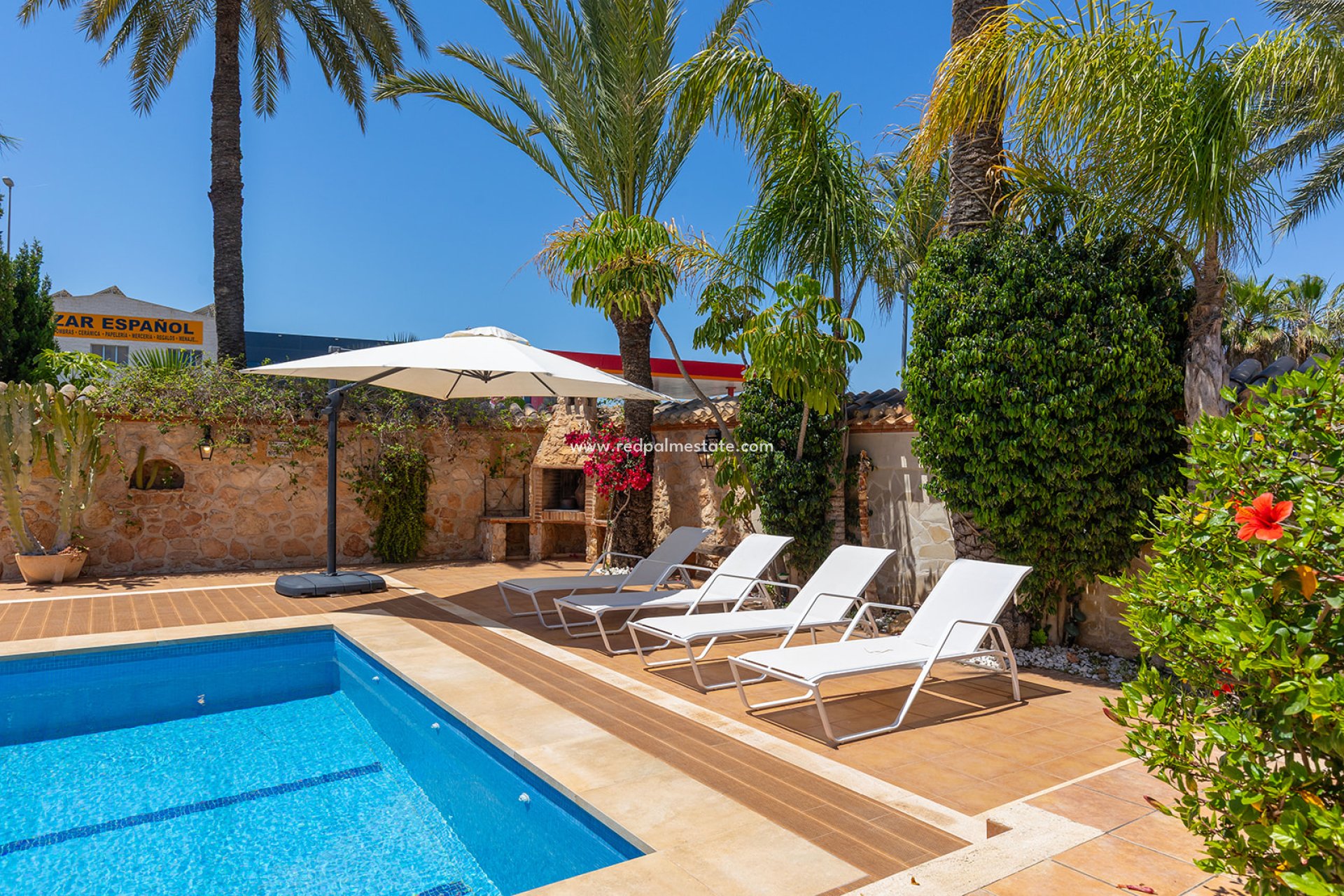Reventa - Villa -
Orihuela Costa