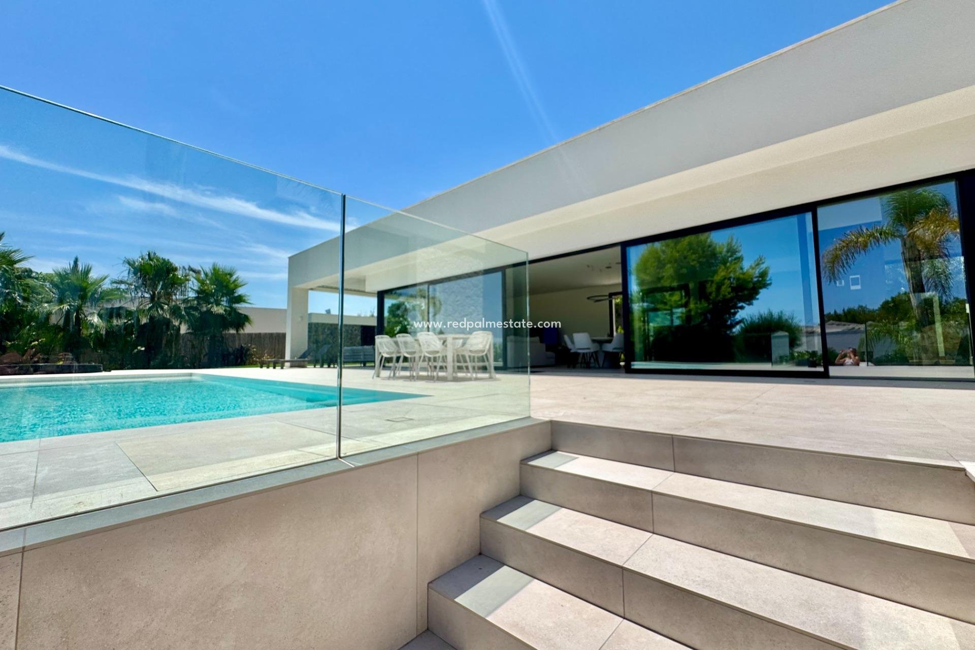 Reventa - Villa -
Orihuela - Las Colinas Golf