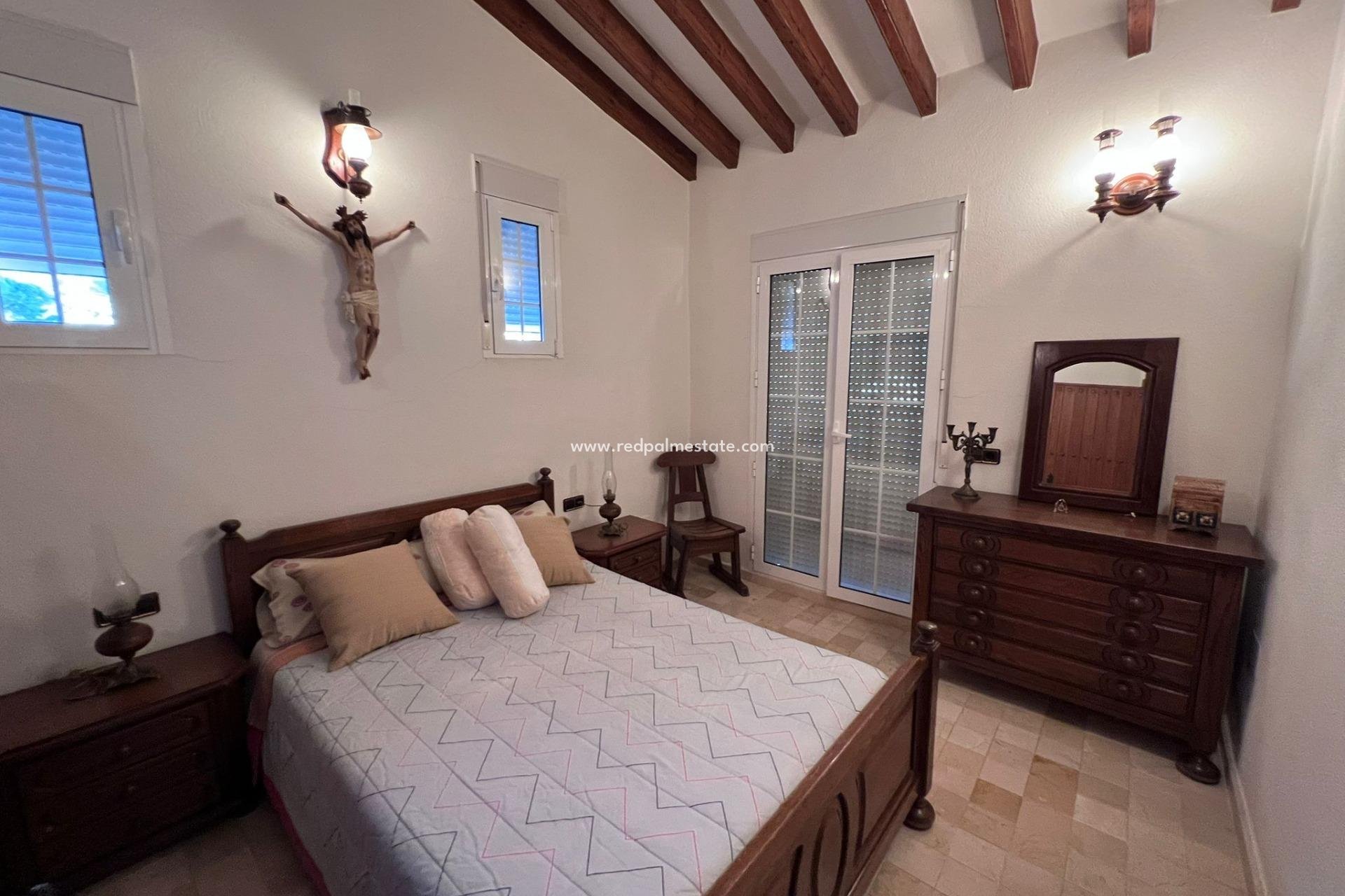 Reventa - Villa -
Orihuela - Raiguero de Bonanza