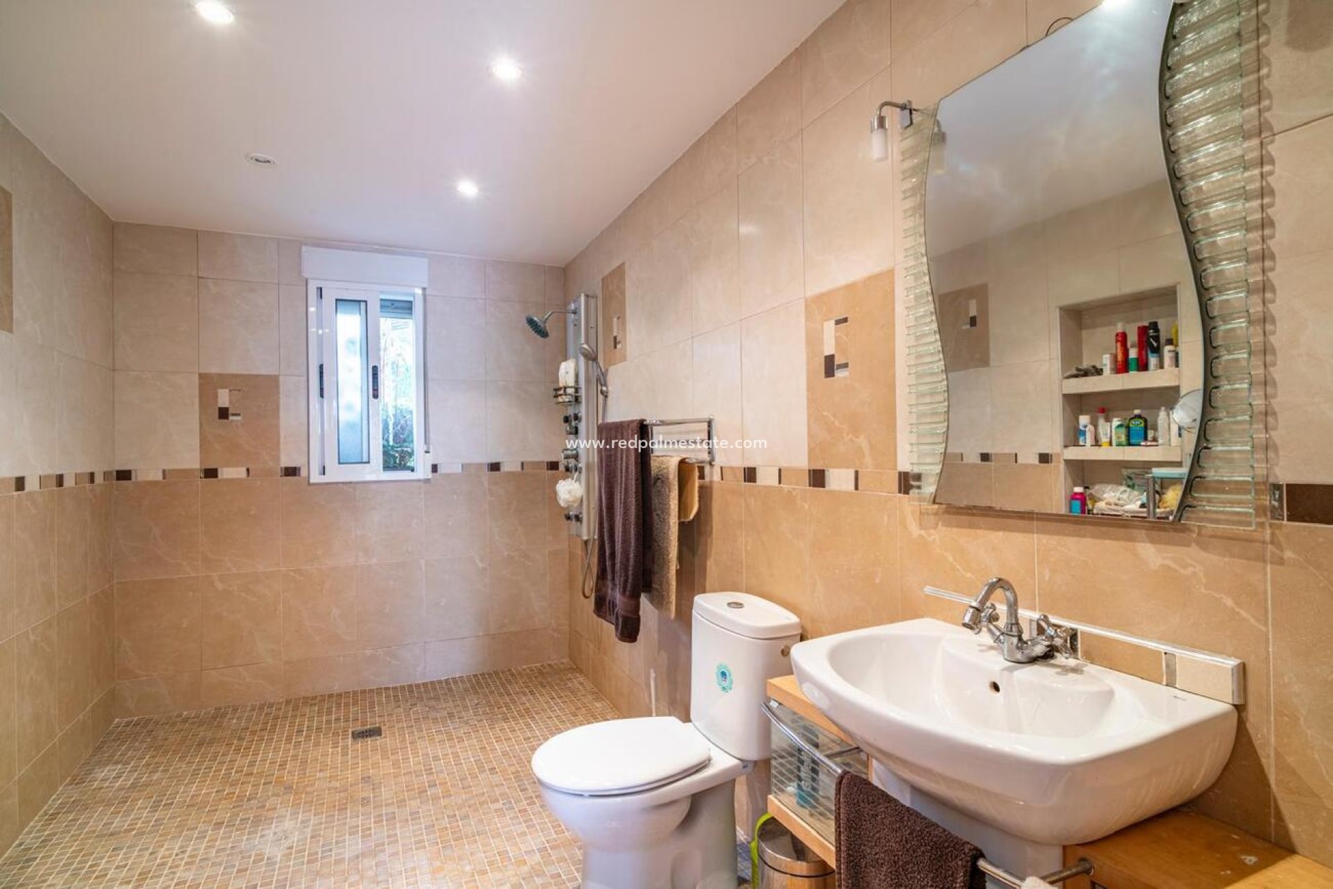 Reventa - Villa -
Orihuela