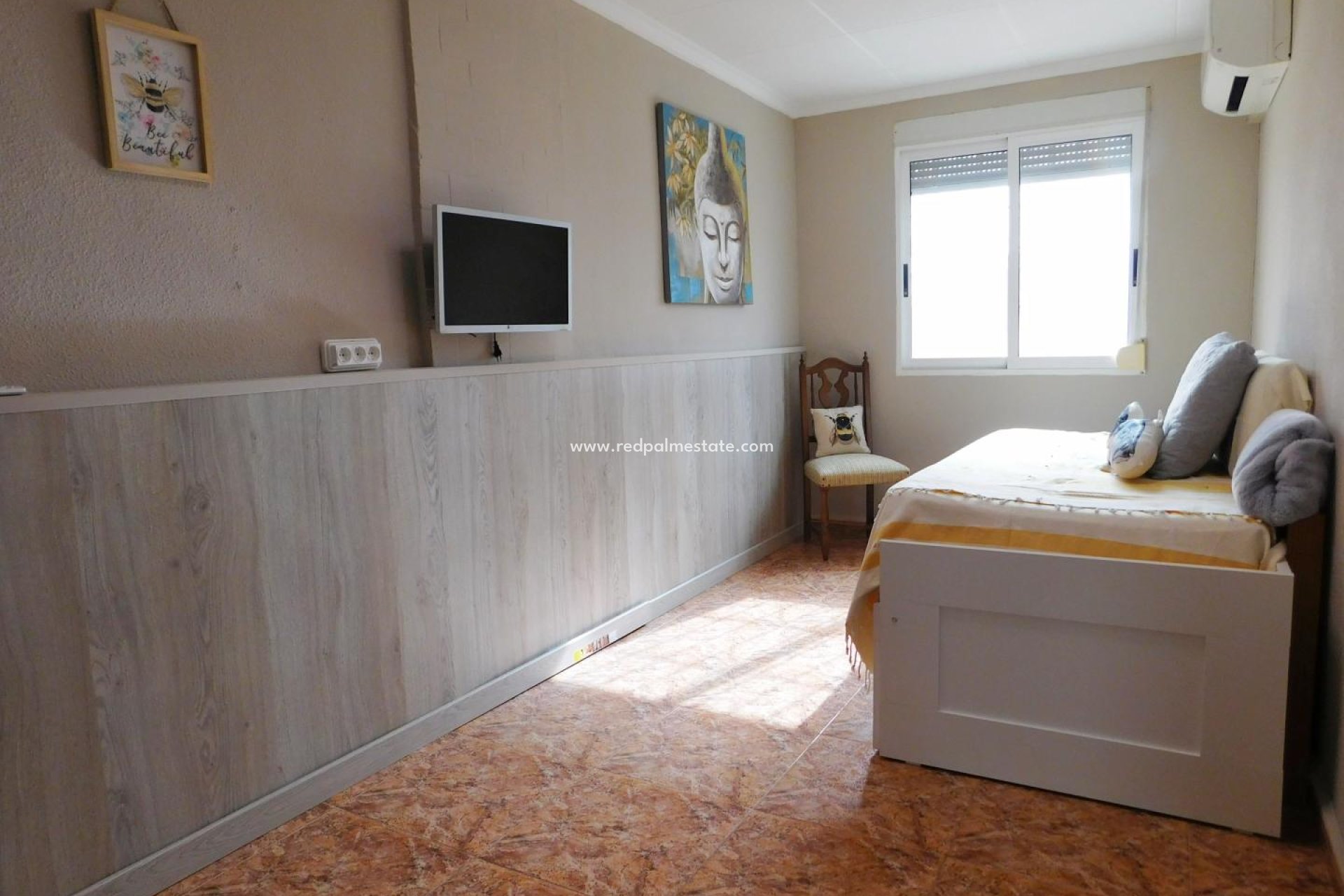 Reventa - Villa-pareada -
Torrevieja