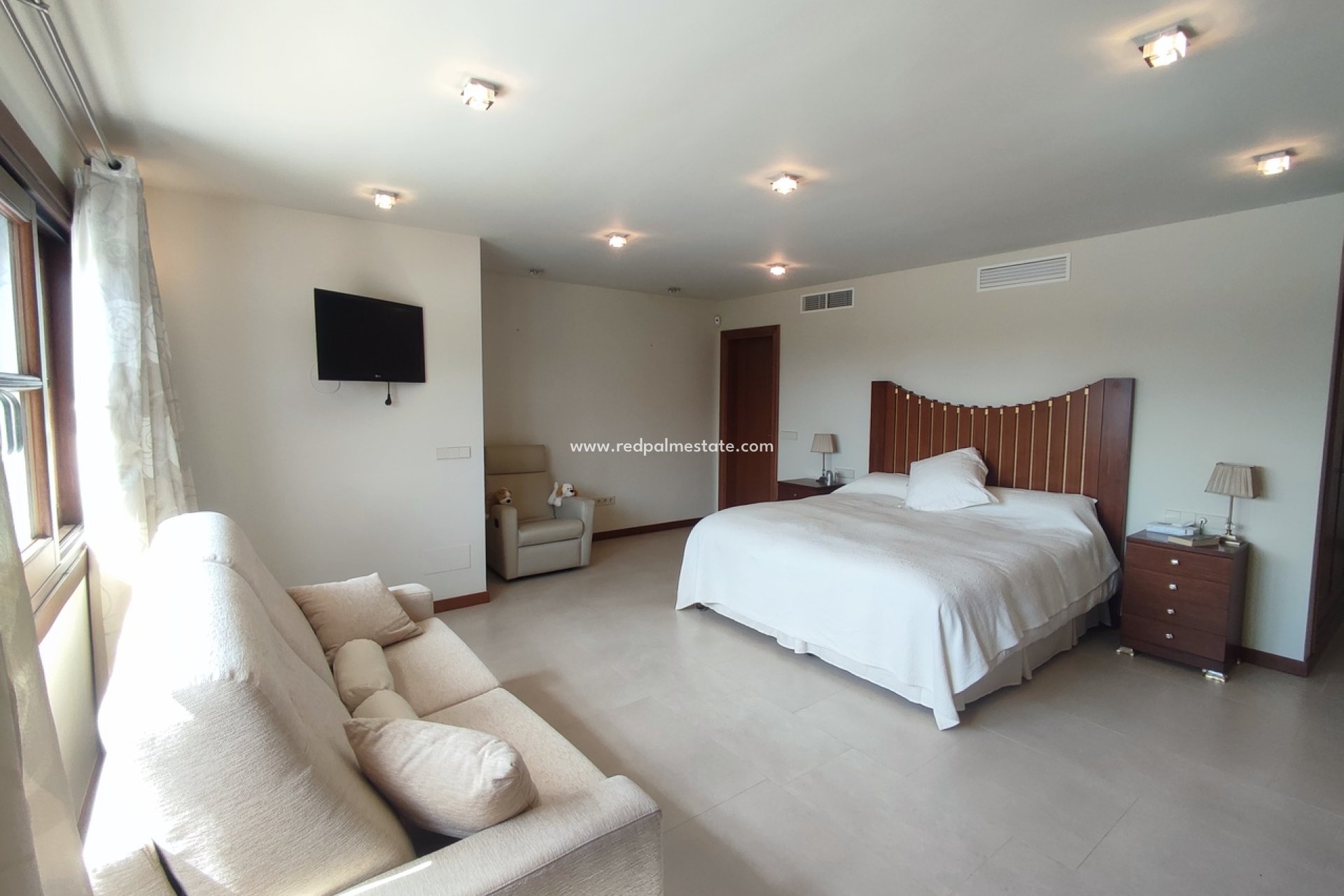 Reventa - Villa -
Peraleja Golf - Inland