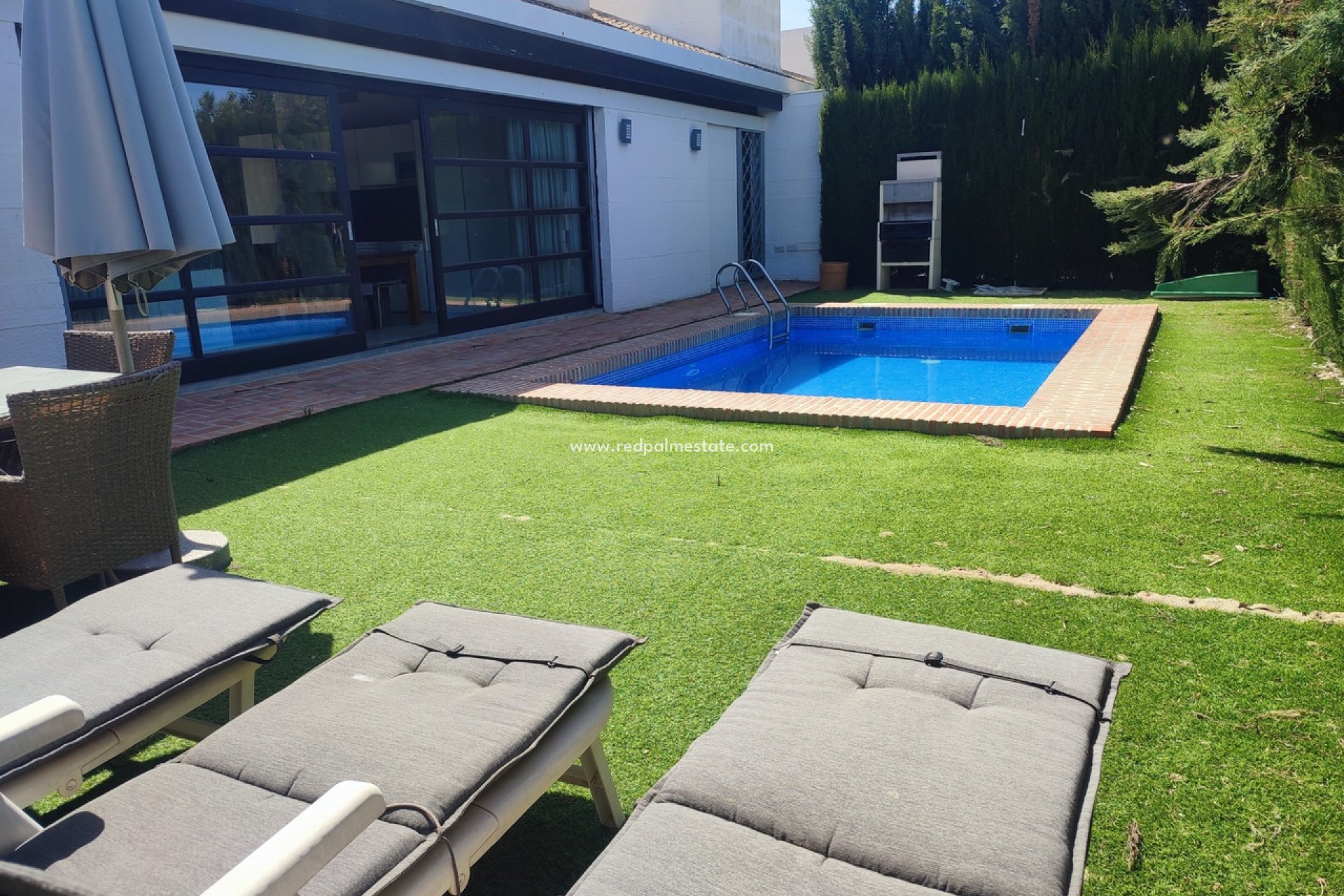 Reventa - Villa -
Peraleja Golf - Inland