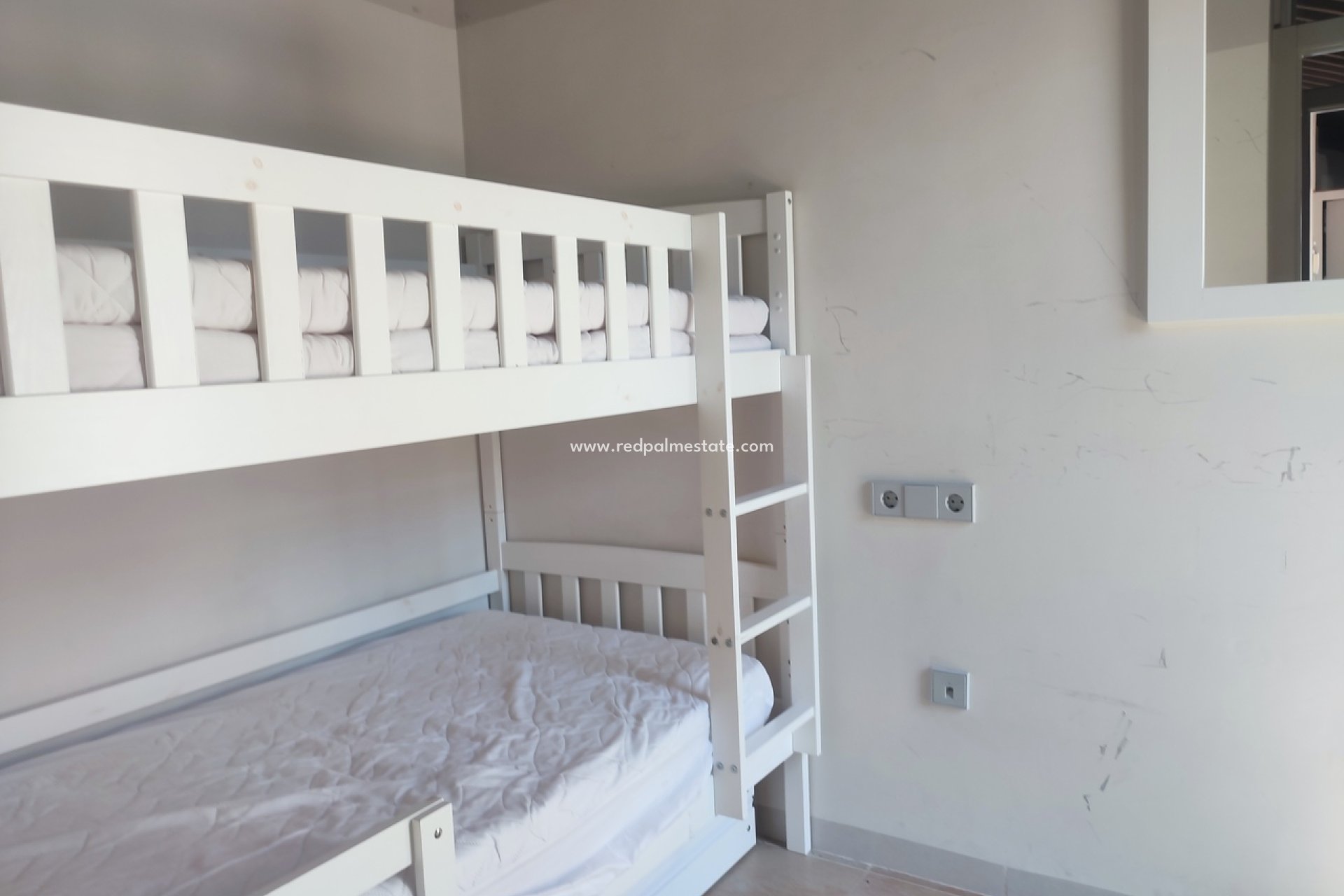 Reventa - Villa -
Peraleja Golf - Inland