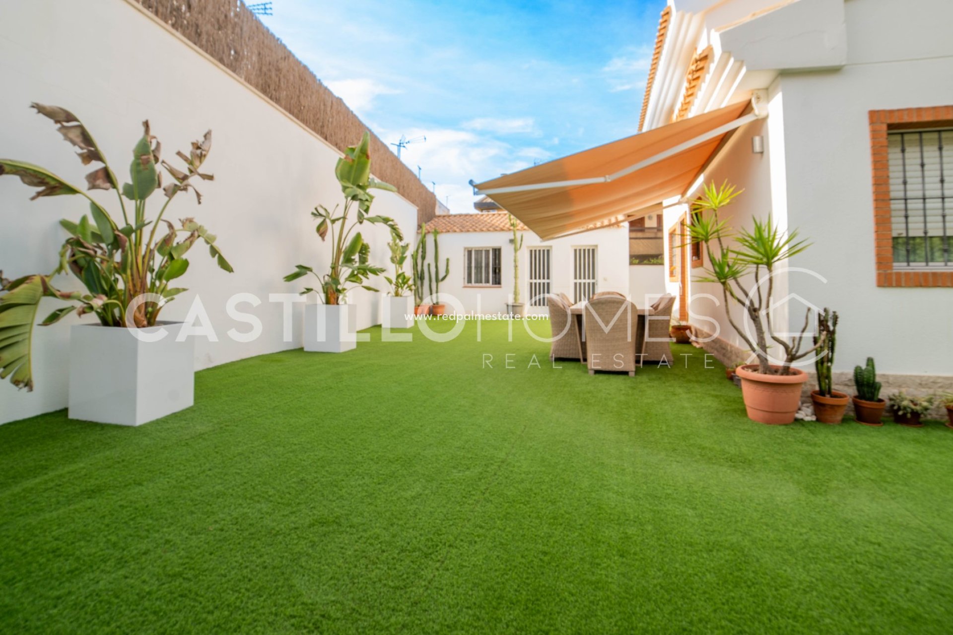 Reventa - Villa -
Pilar de la Horadada - Torre de la Horadada