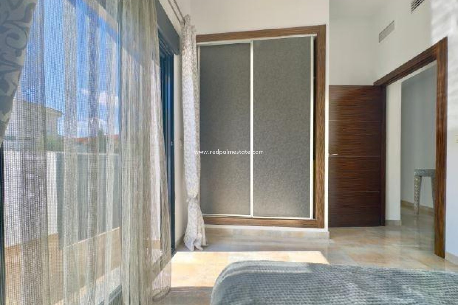 Reventa - Villa -
Pilar de la Horadada - Torre de la Horadada