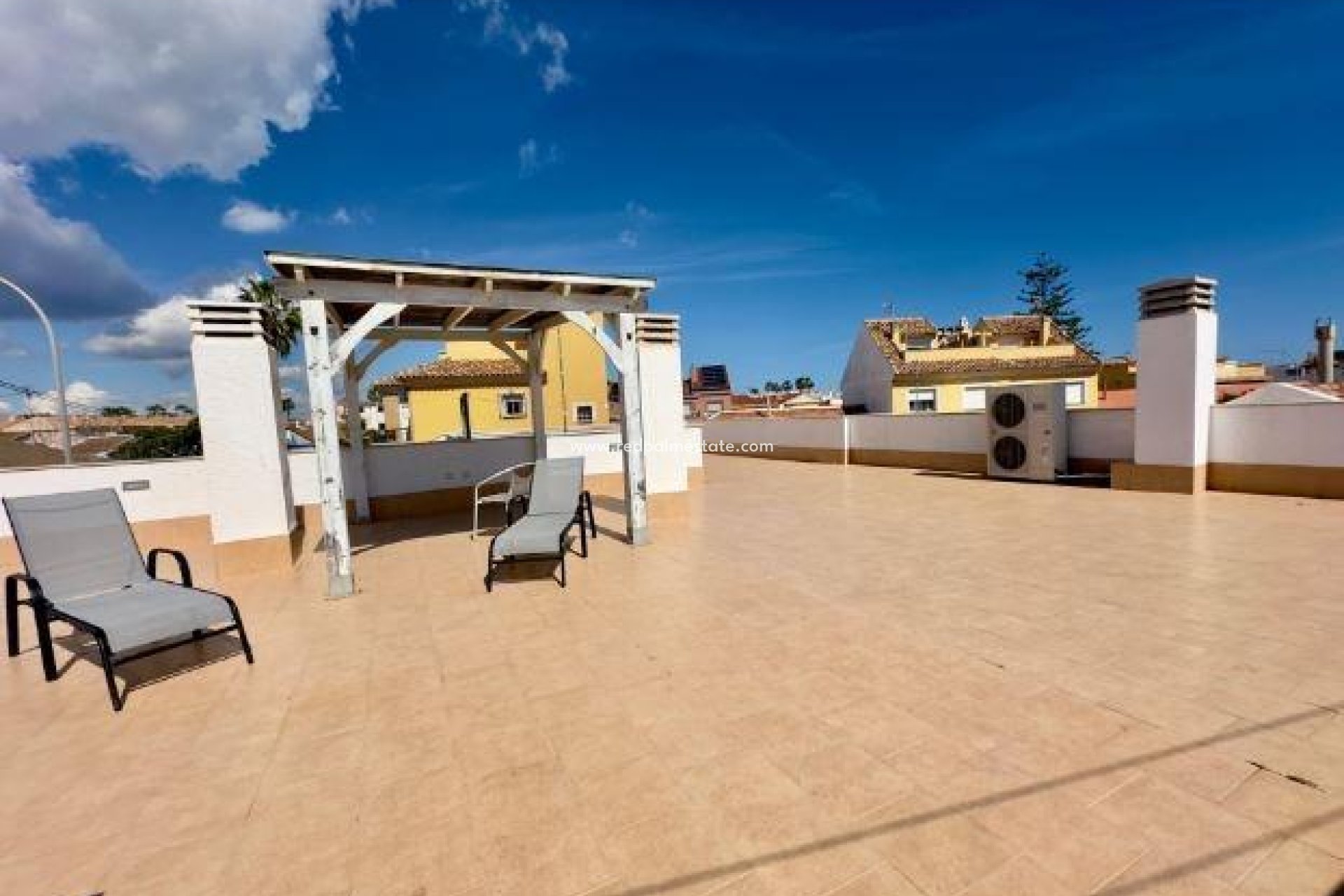 Reventa - Villa -
Pilar de la Horadada - Torre de la Horadada