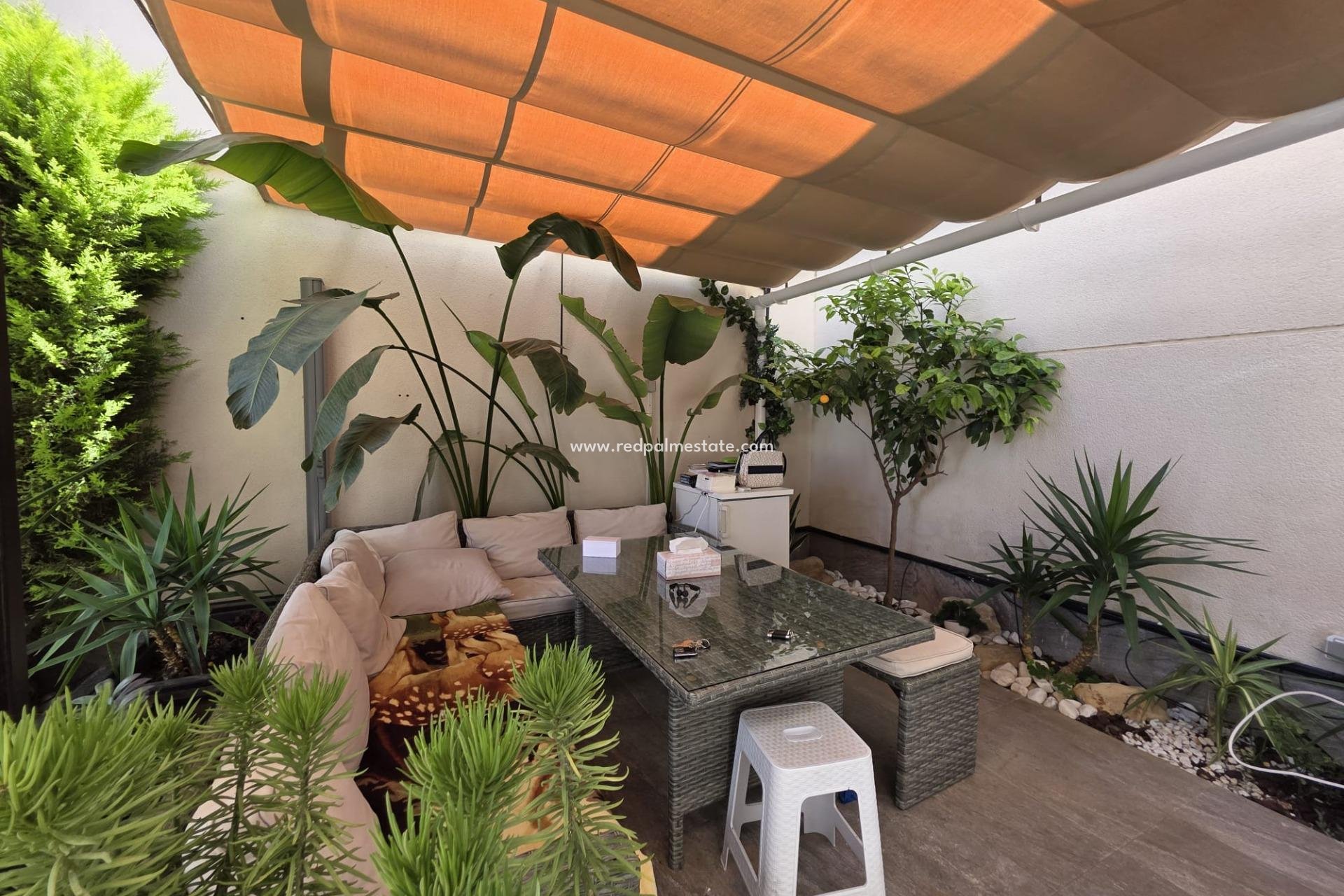 Reventa - Villa -
Pilar de la Horadada - Zona Pueblo