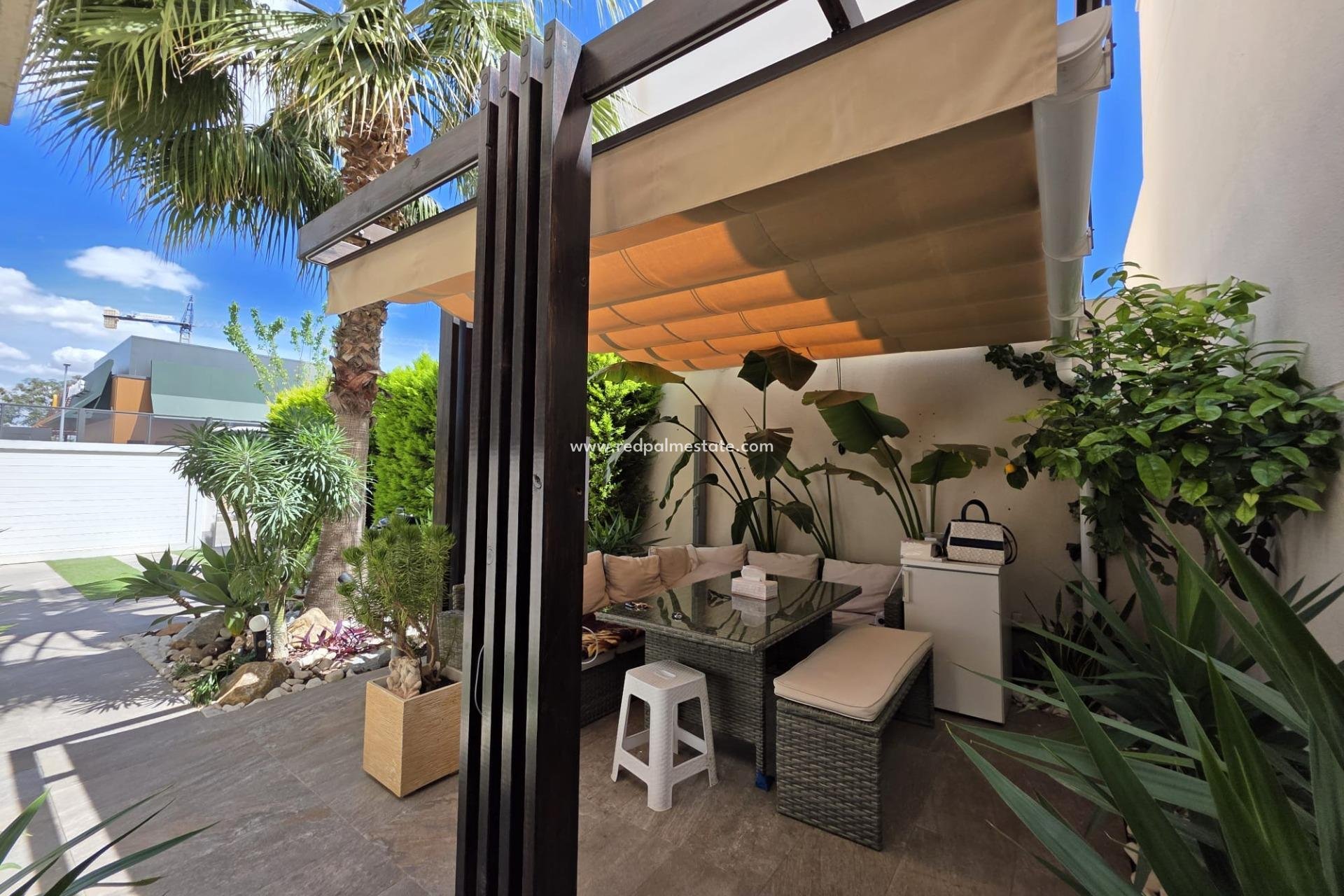 Reventa - Villa -
Pilar de la Horadada - Zona Pueblo