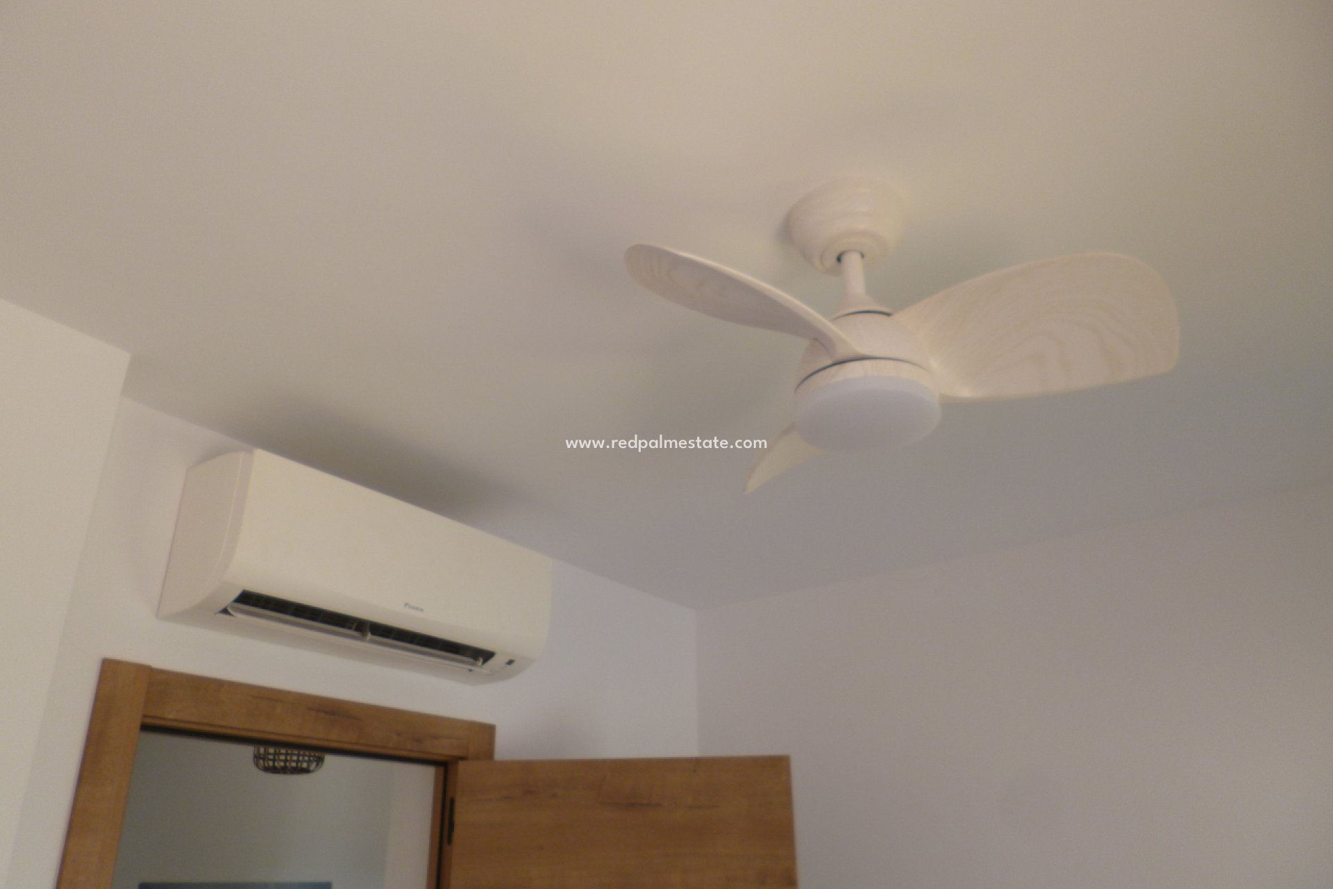 Reventa - Villa -
Pilar de la Horadada