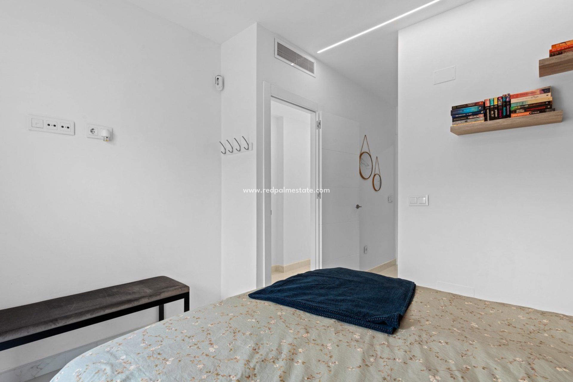 Reventa - Villa -
Pilar de la Horadada