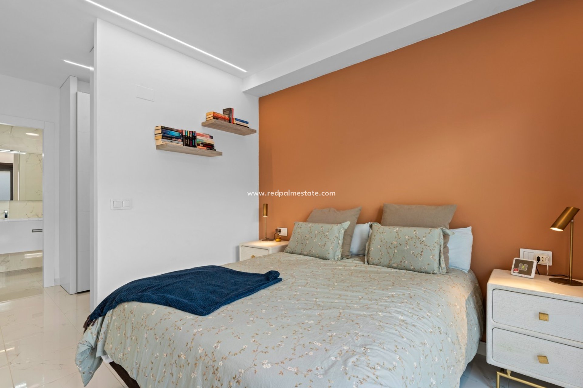 Reventa - Villa -
Pilar de la Horadada