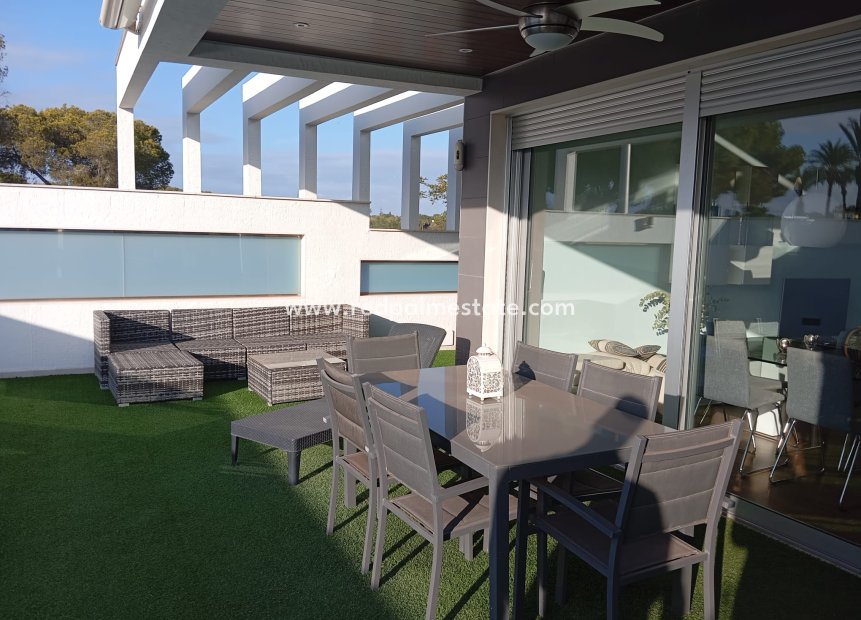 Reventa - Villa -
Pilar de la Horadada